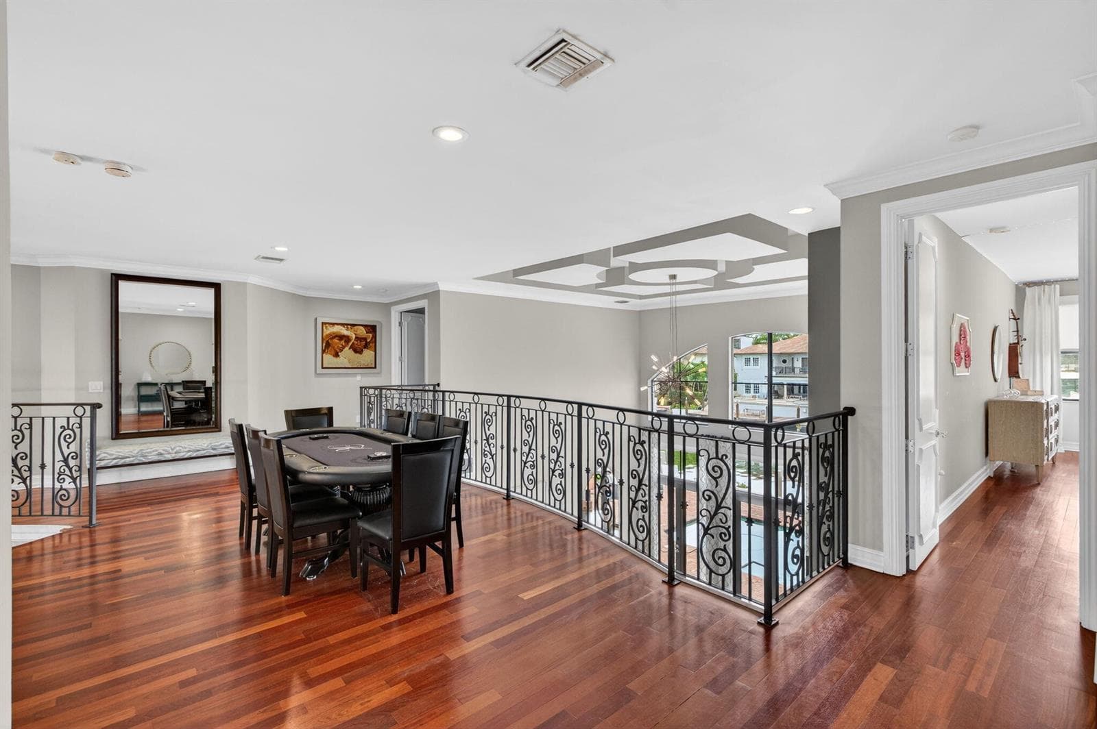 2406 Barcelona Dr