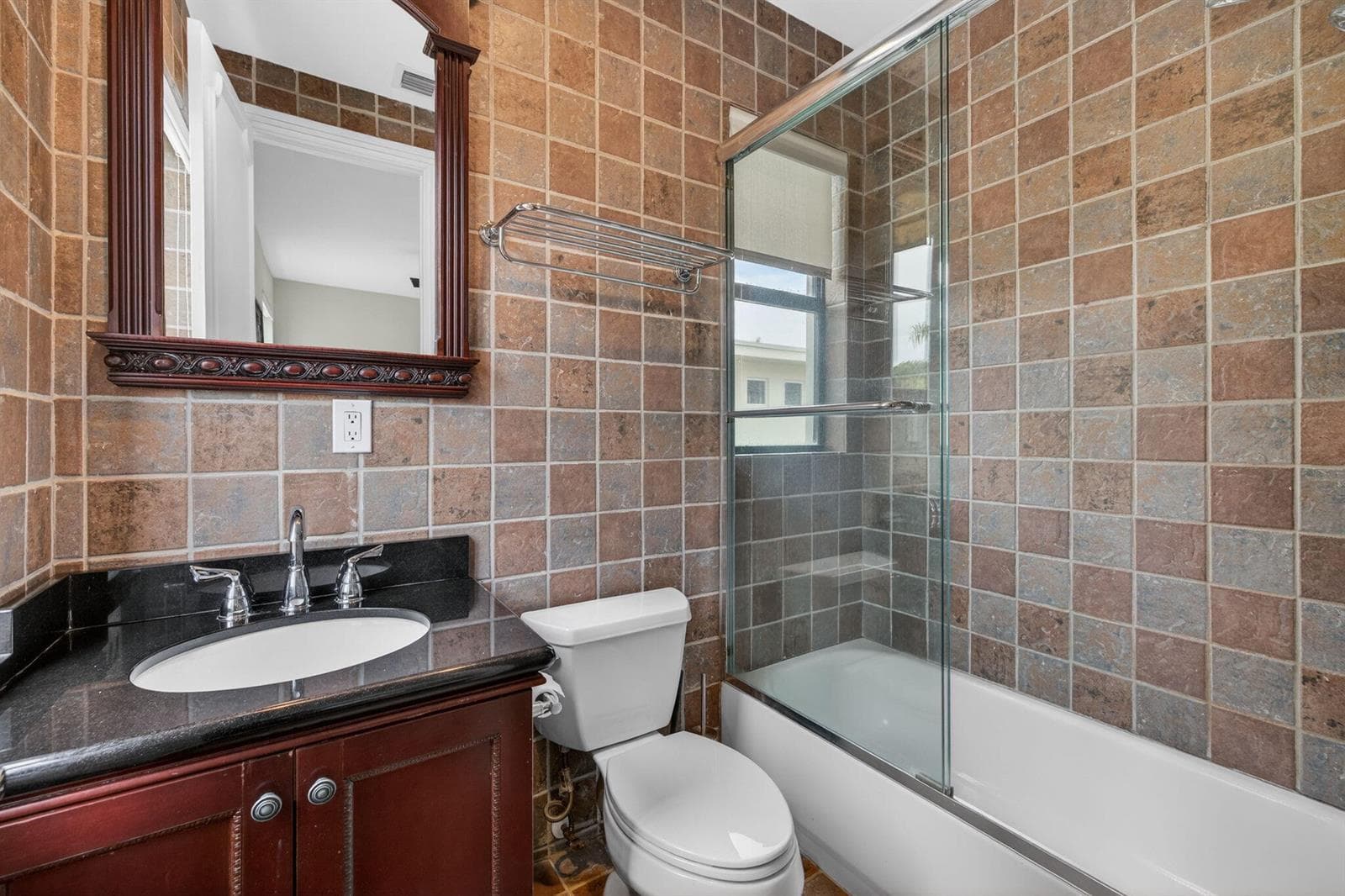 2406 Barcelona Dr