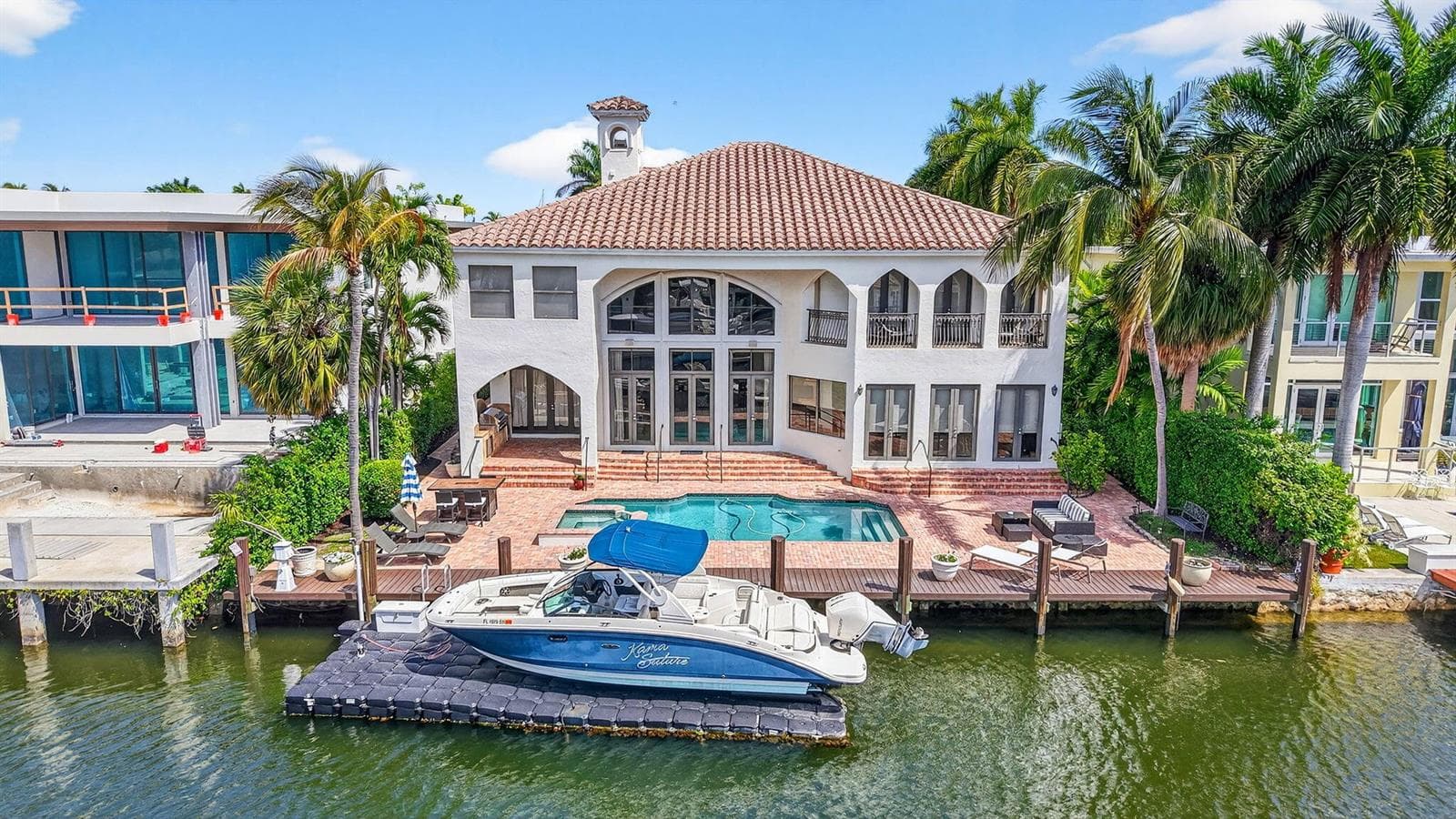 2406 Barcelona Dr