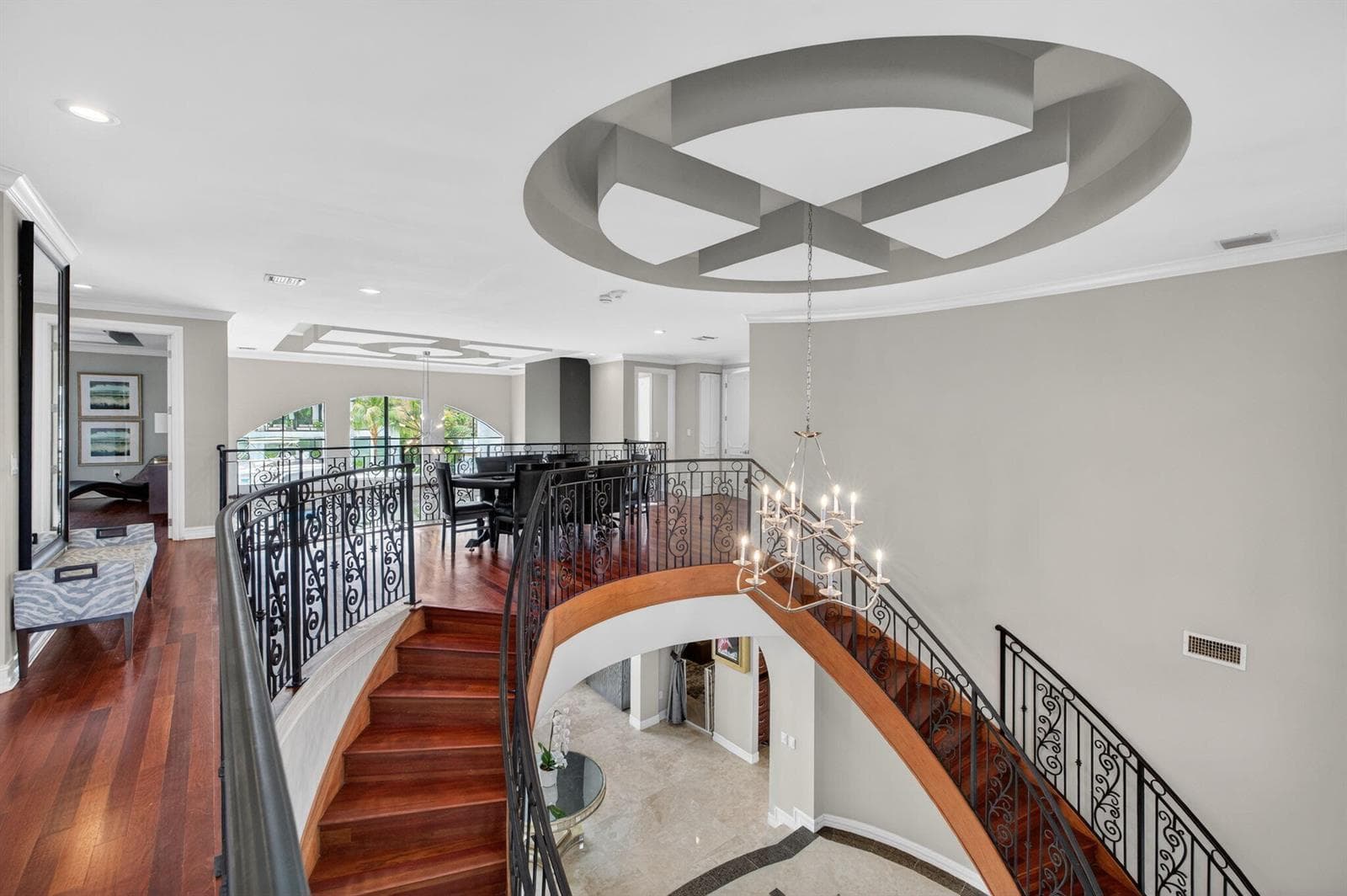 2406 Barcelona Dr