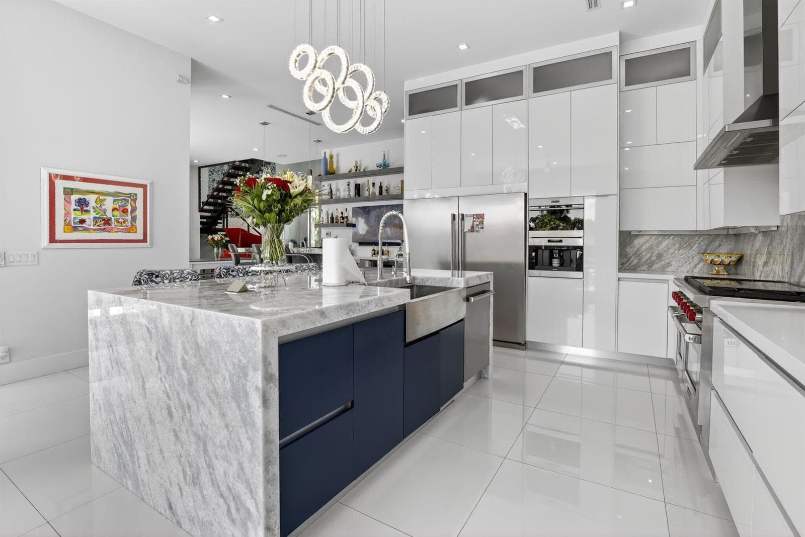 334 Isle of Capri Dr