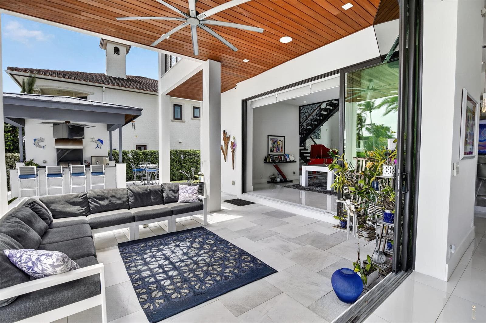 334 Isle of Capri Dr