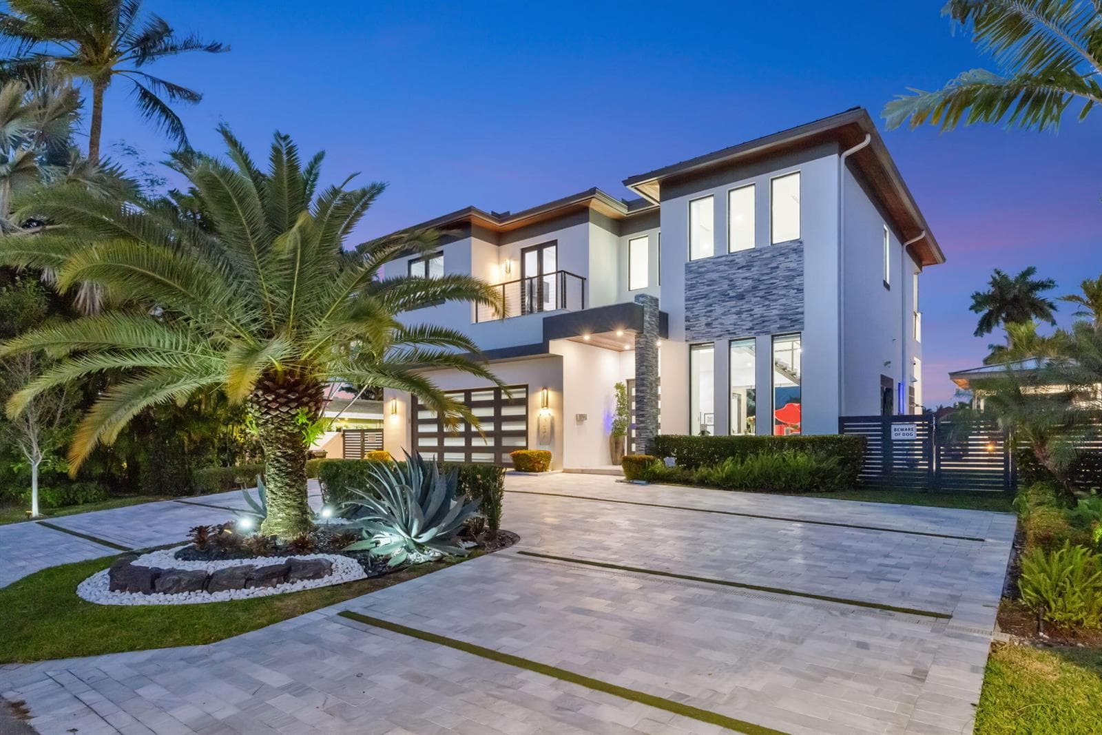 334 Isle of Capri Dr