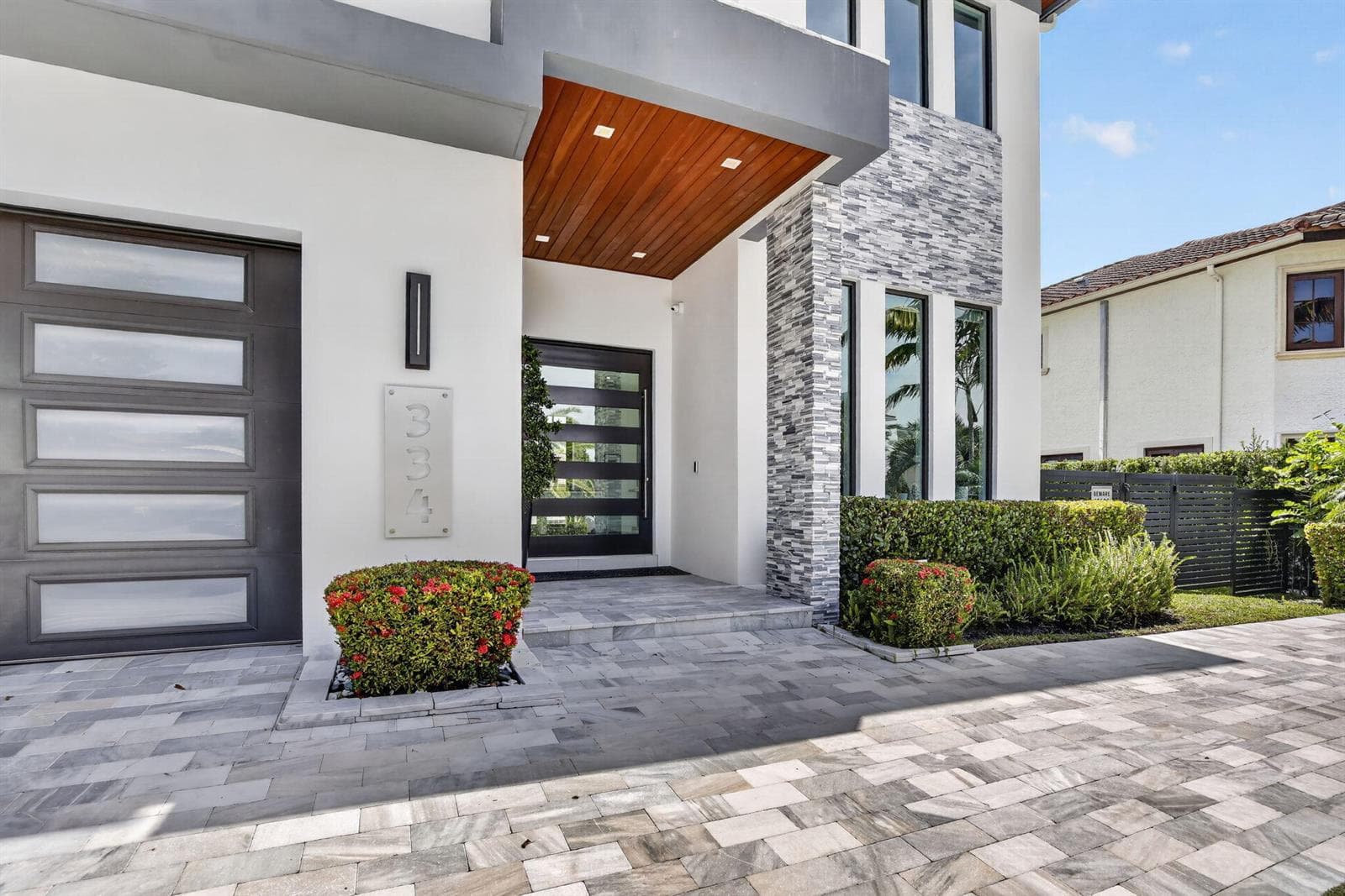 334 Isle of Capri Dr