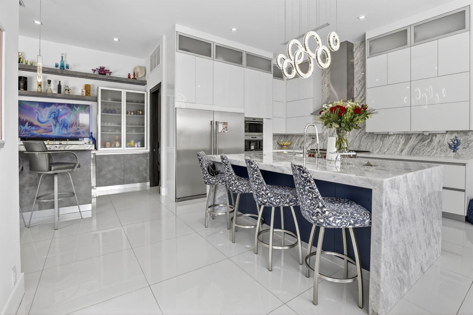 334 Isle of Capri Dr