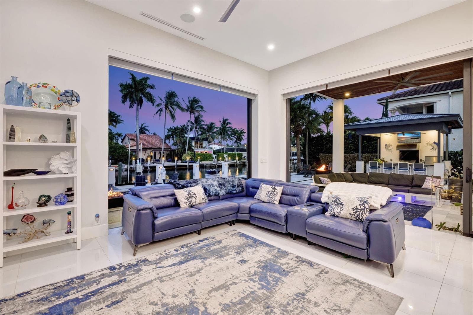 334 Isle of Capri Dr