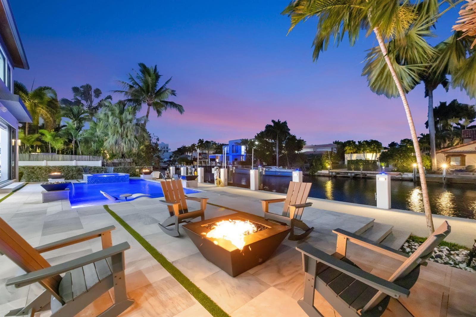 334 Isle of Capri Dr