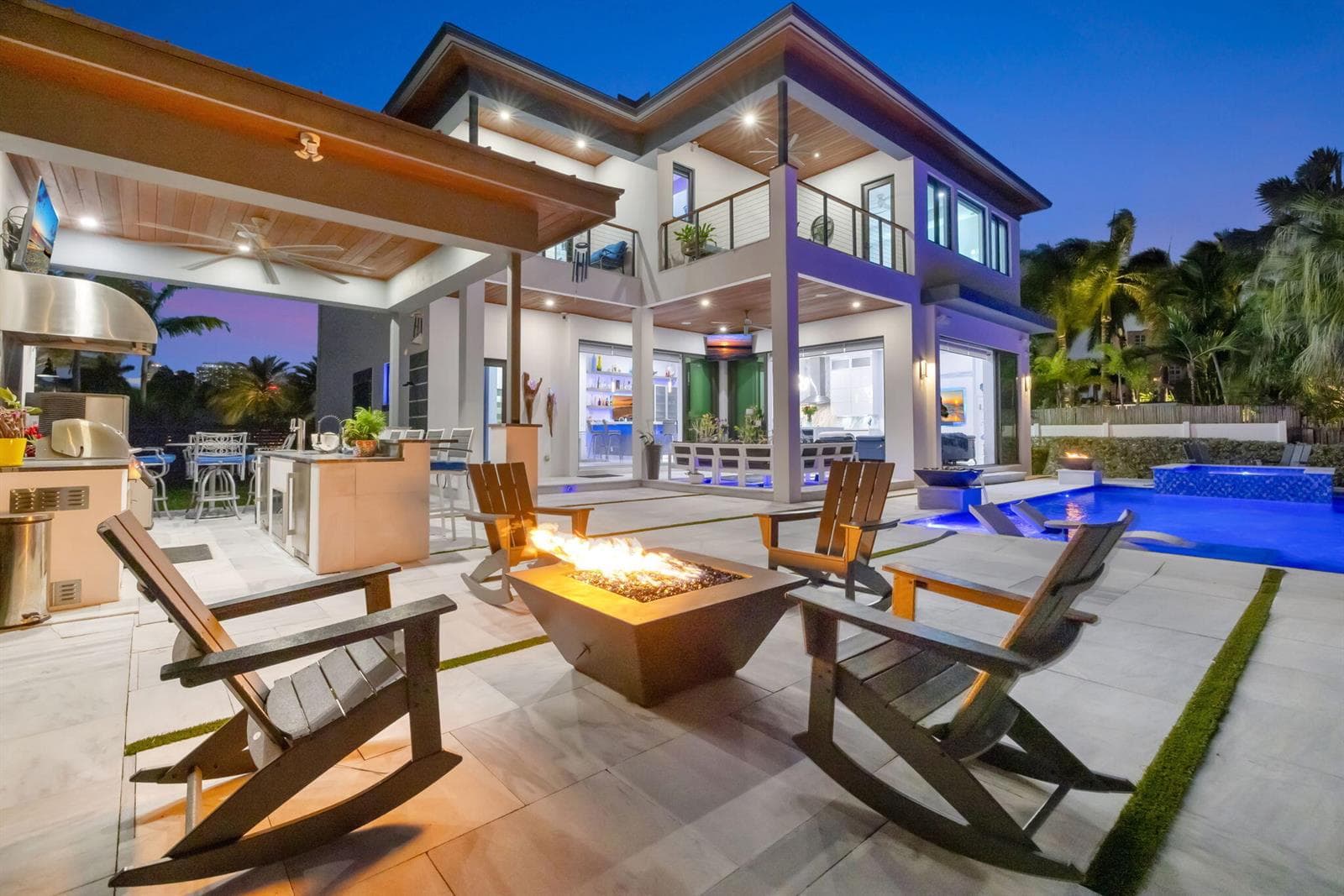 334 Isle of Capri Dr