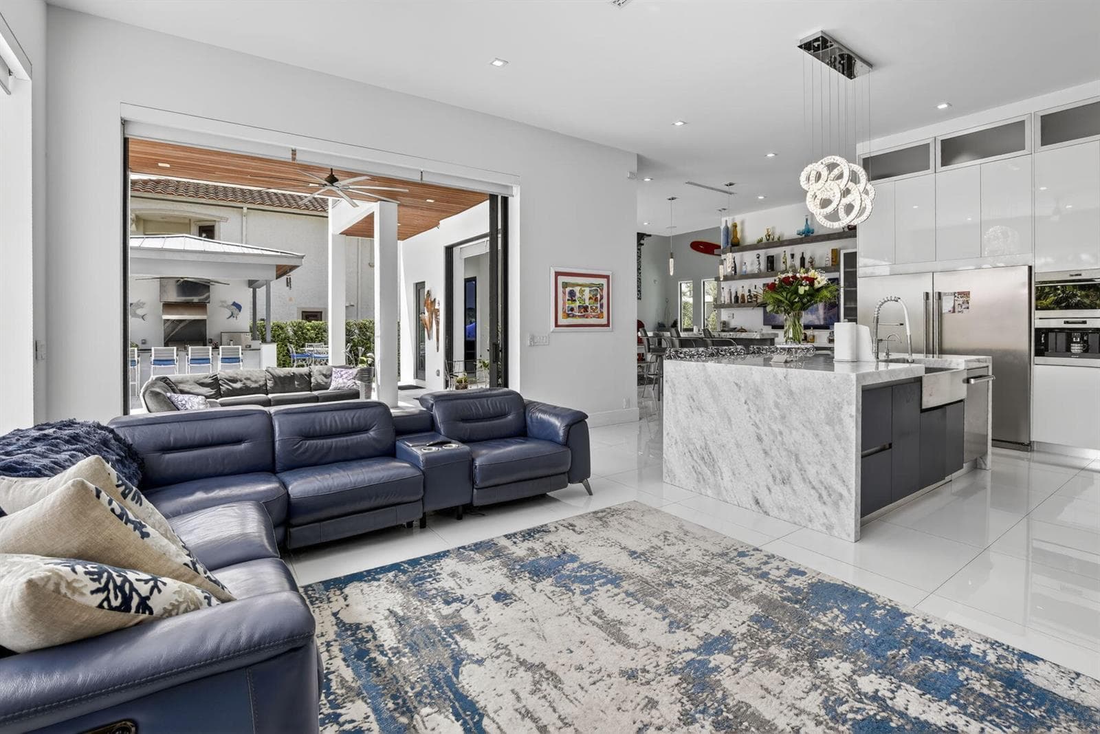 334 Isle of Capri Dr