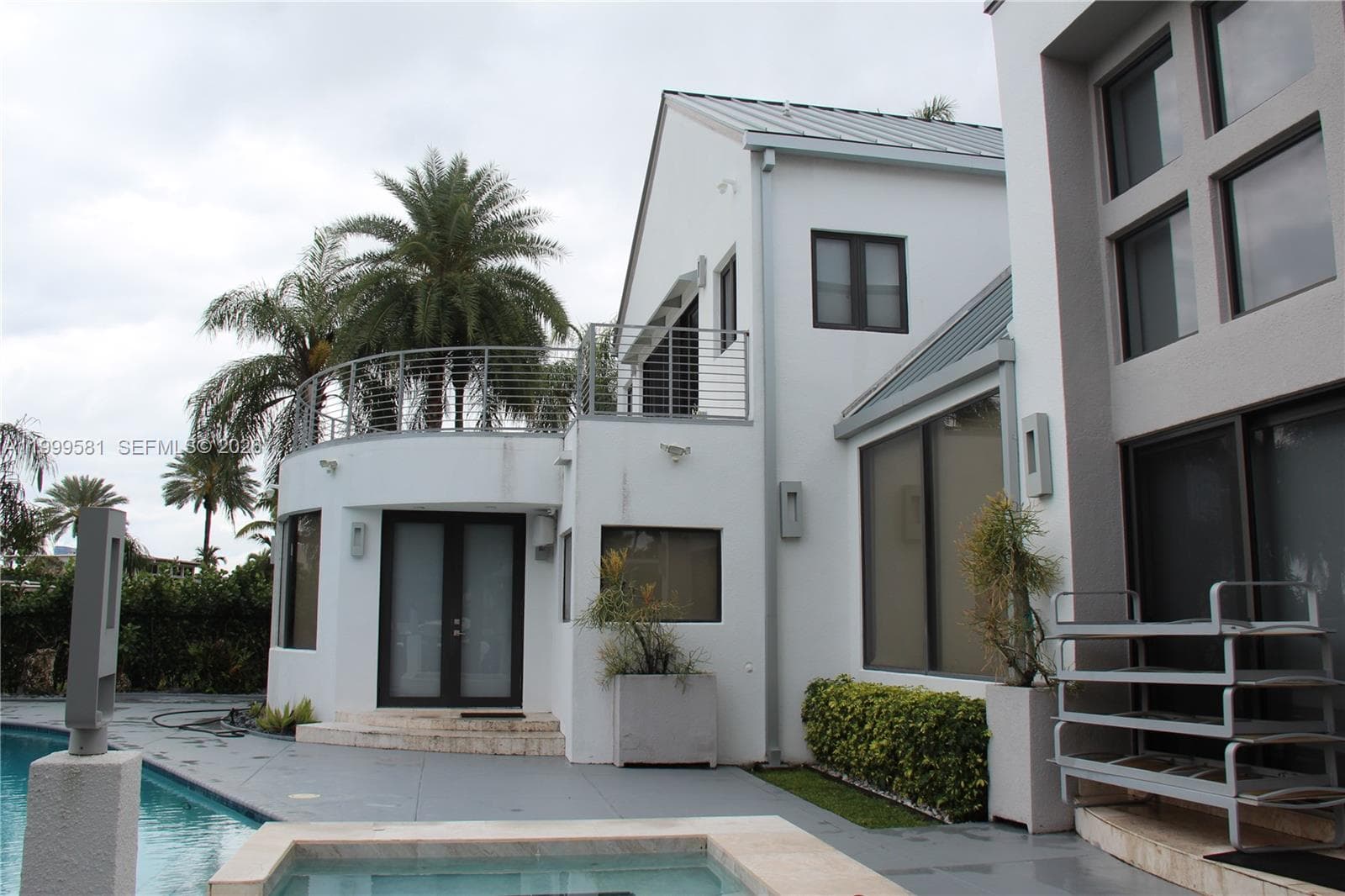 540 Lido Dr