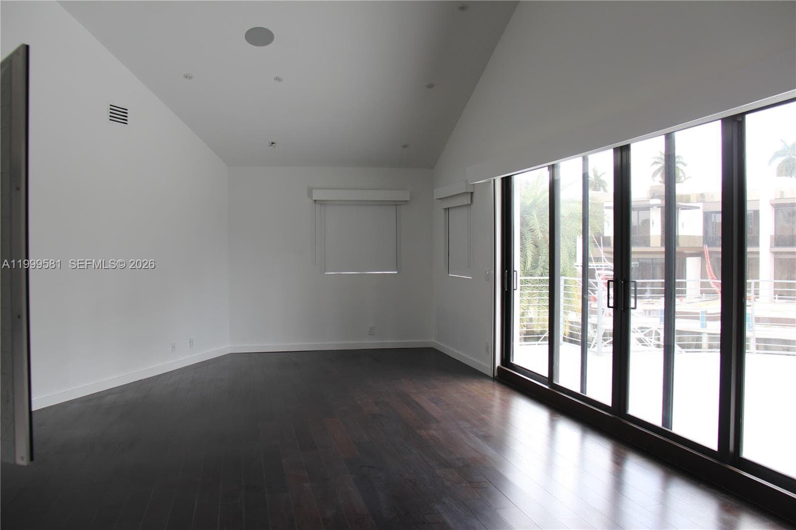 540 Lido Dr