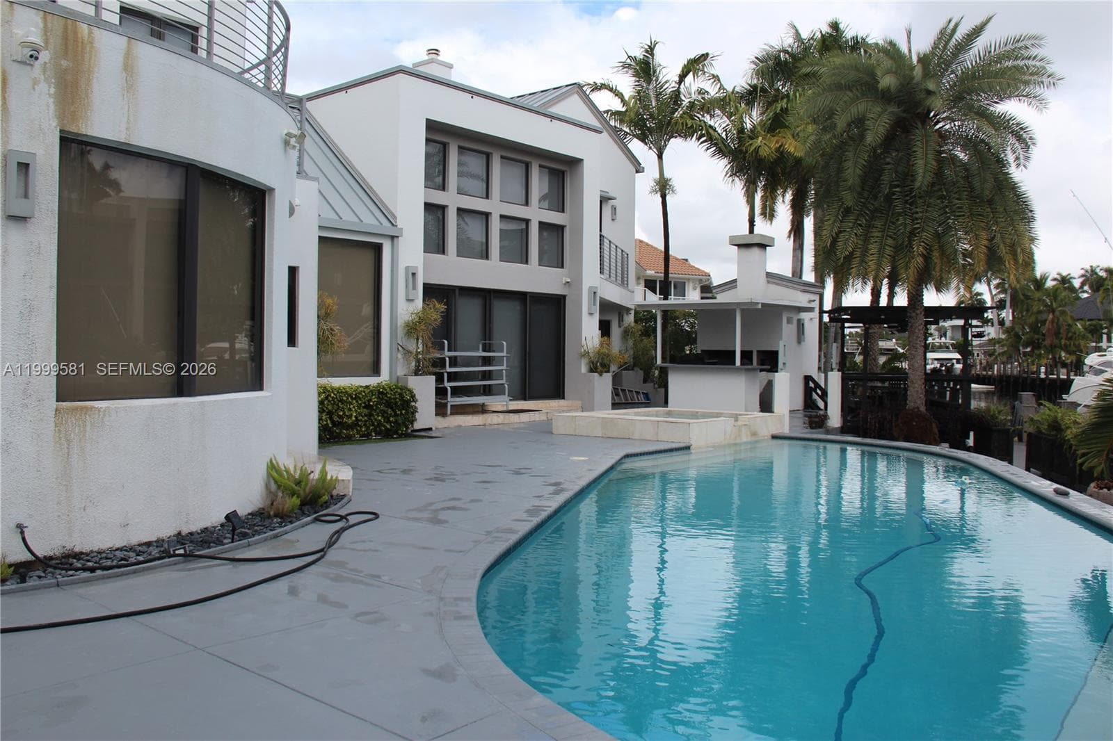 540 Lido Dr