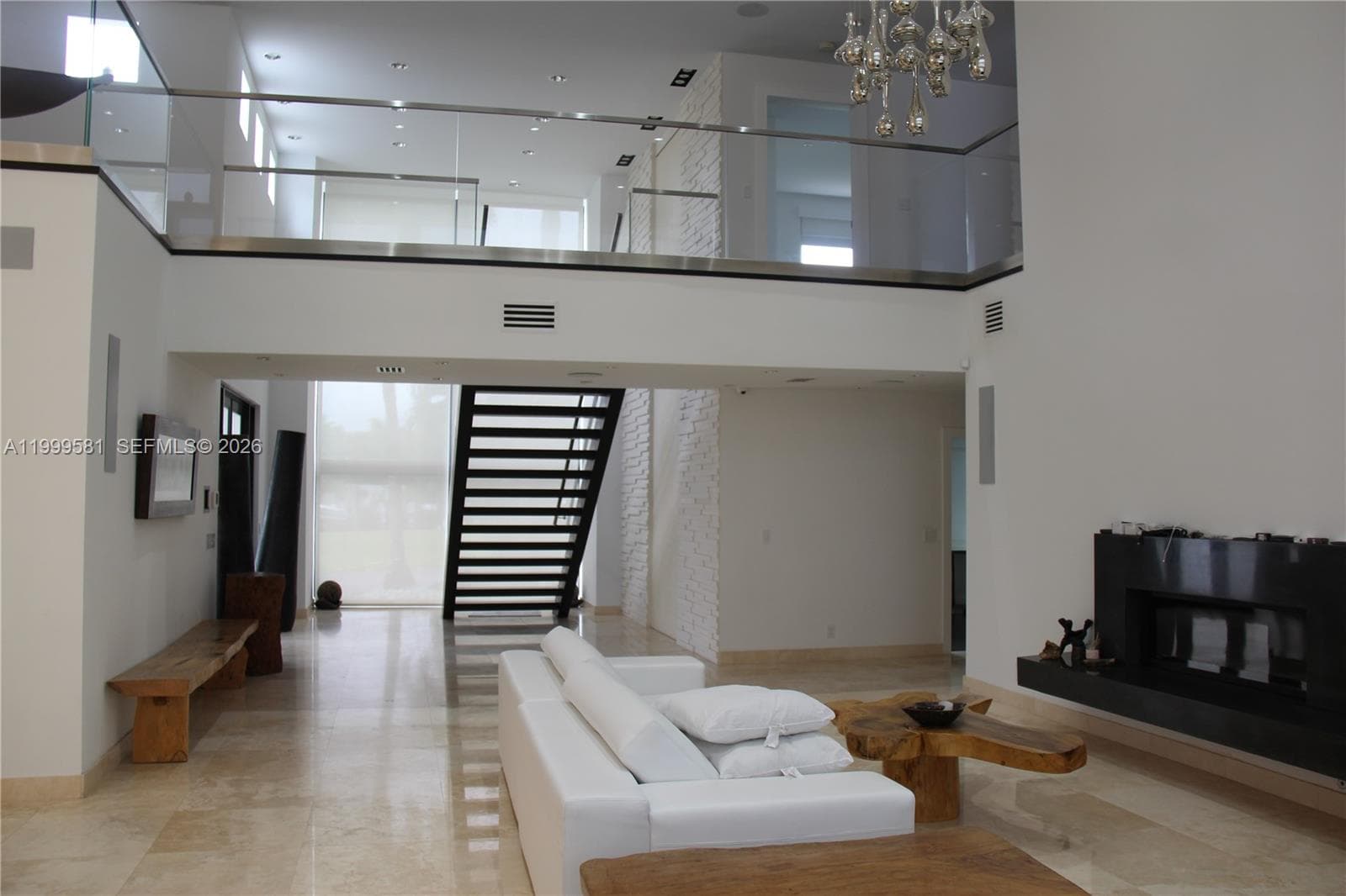 540 Lido Dr
