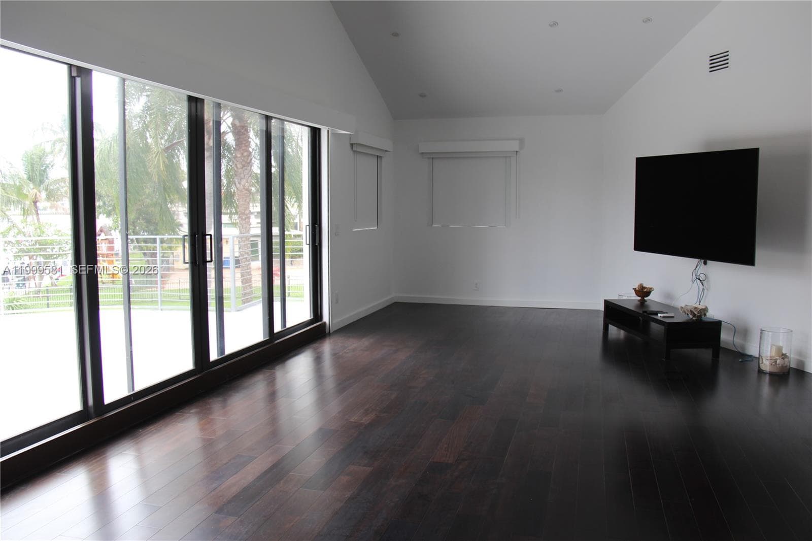 540 Lido Dr