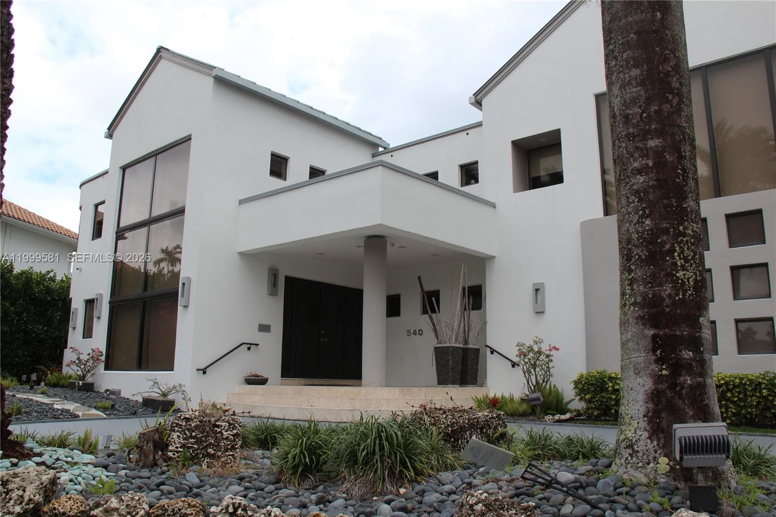 540 Lido Dr