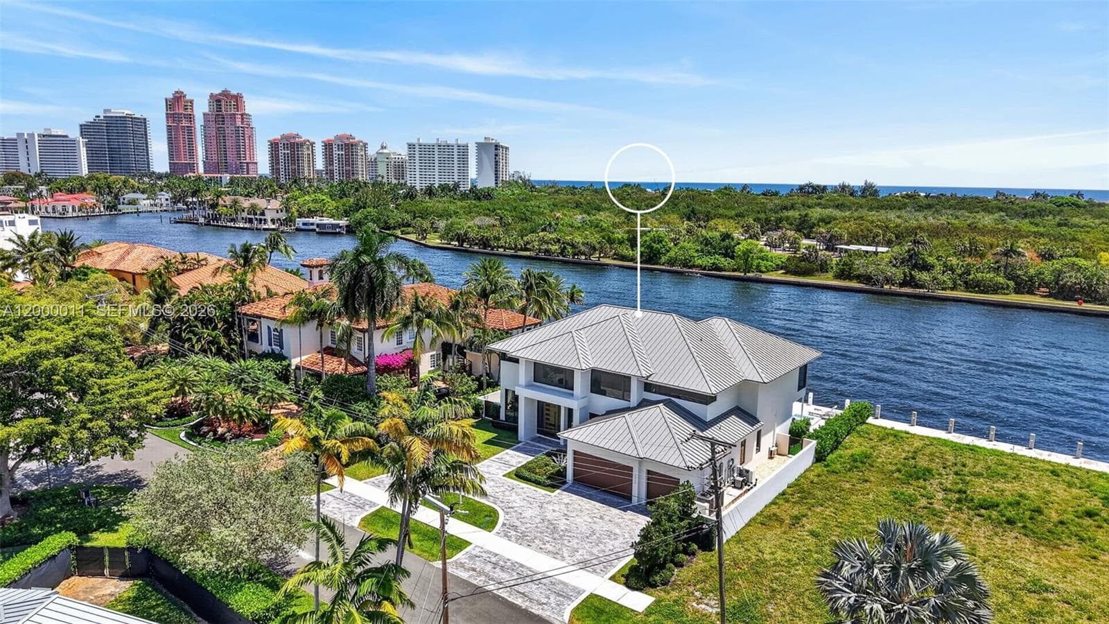 2010 Intracoastal Dr