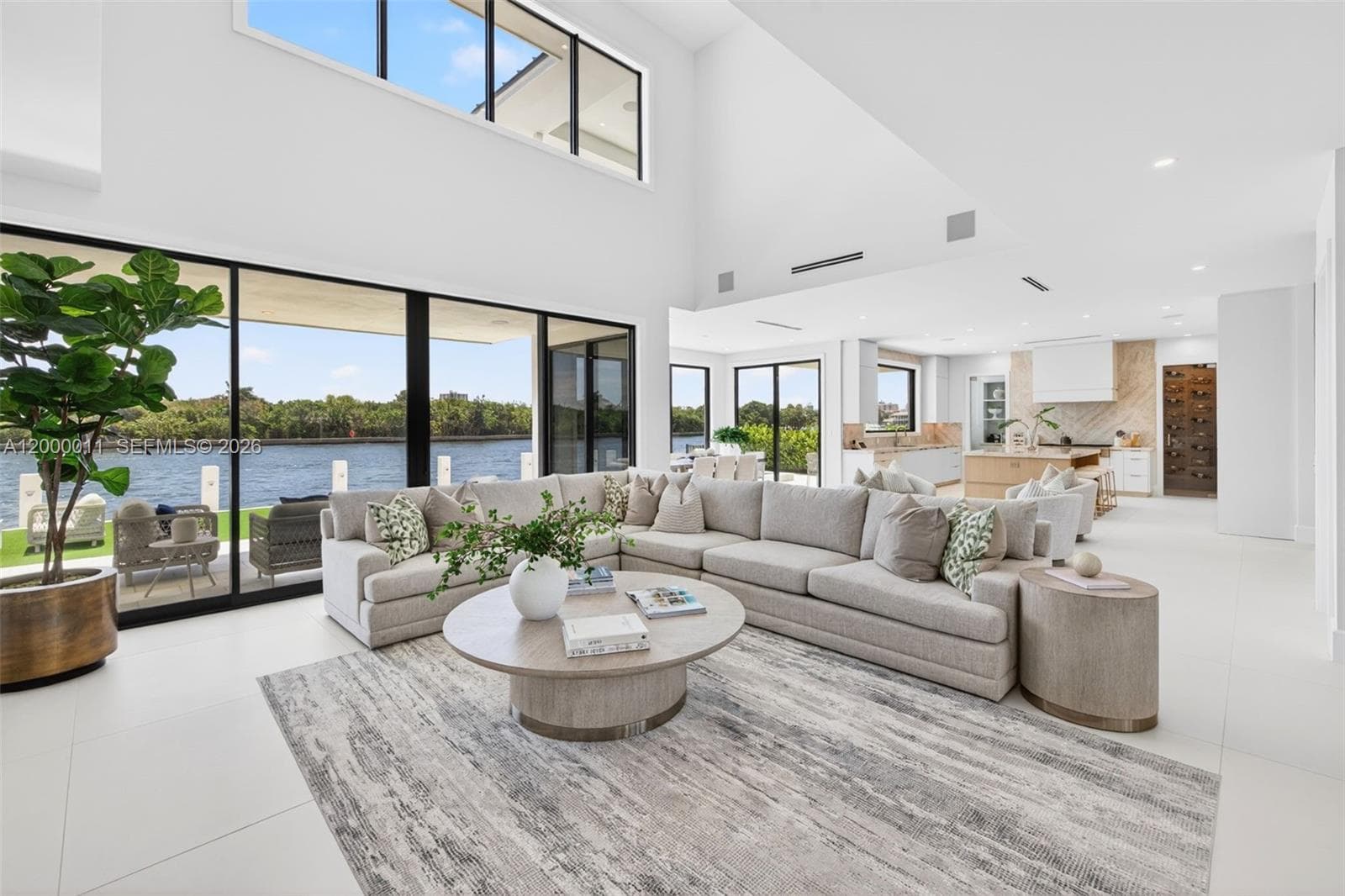 2010 Intracoastal Dr