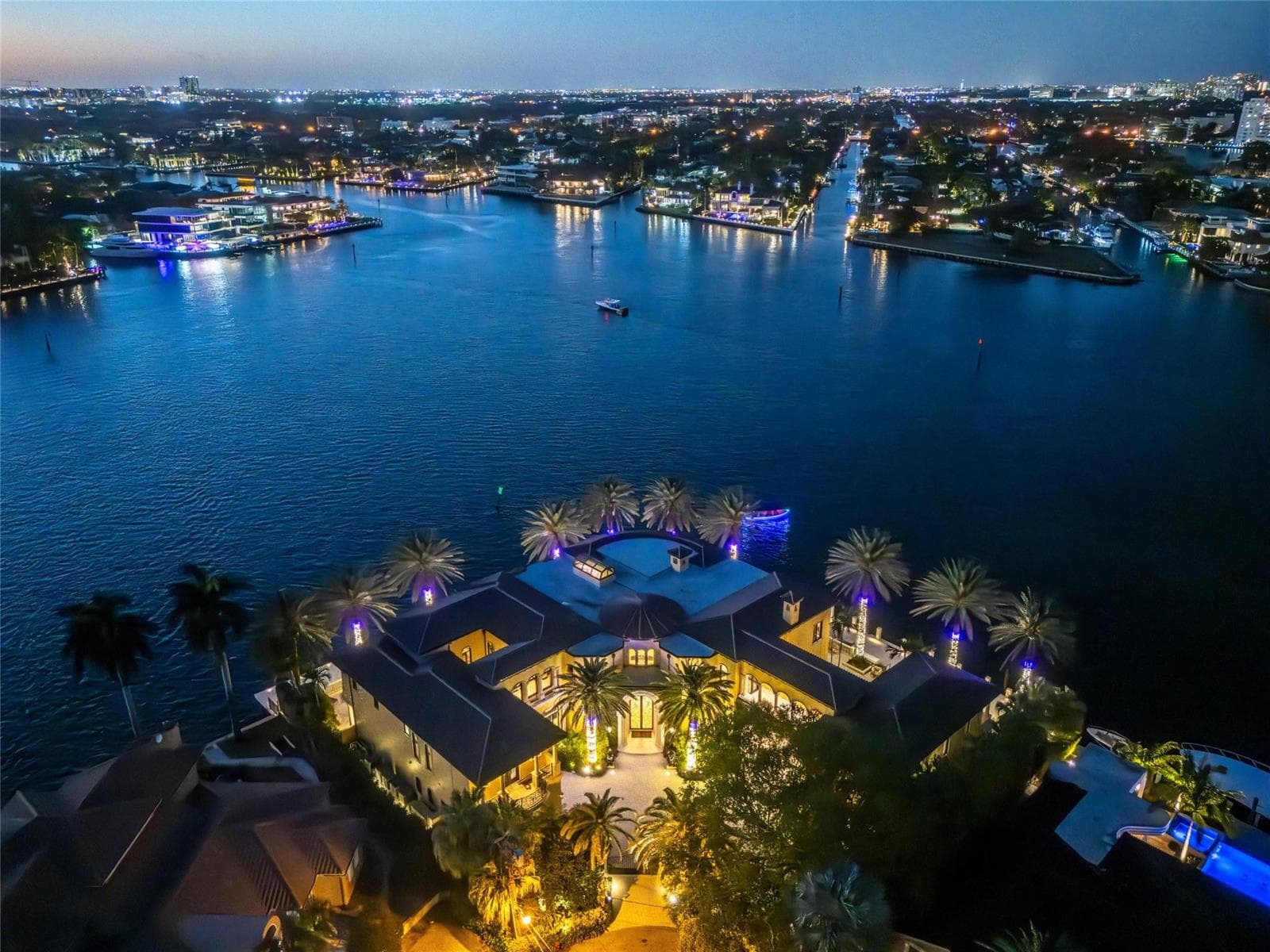 1 Isla Bahia Dr