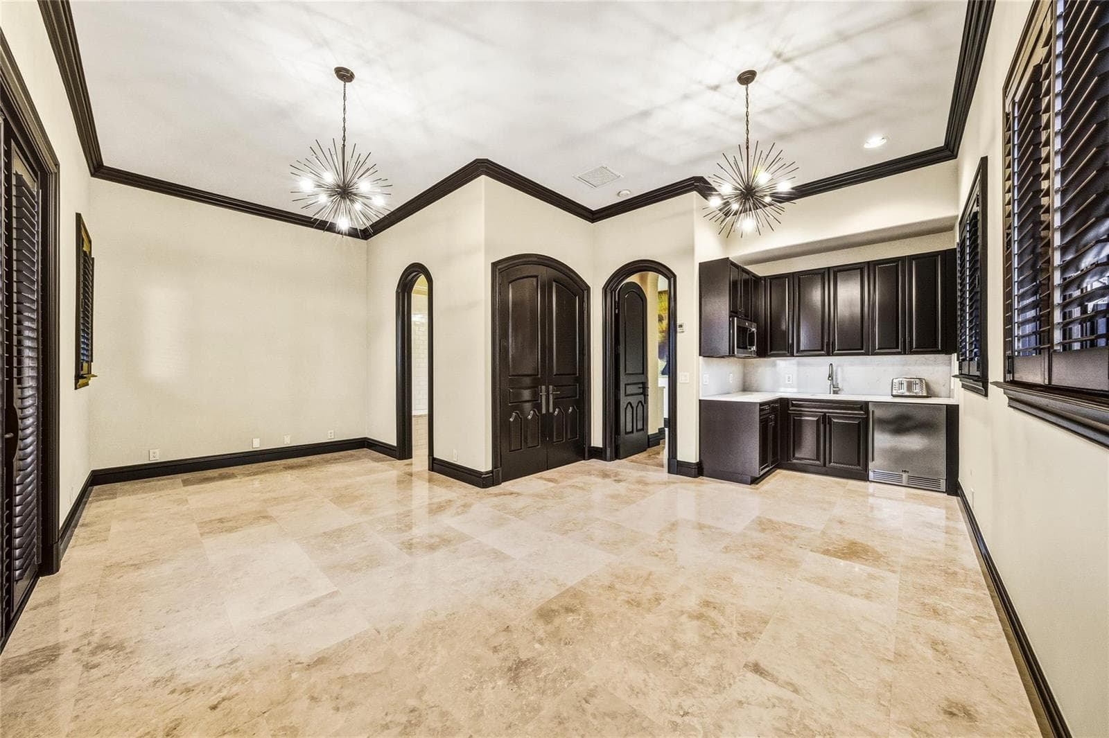 1 Isla Bahia Dr