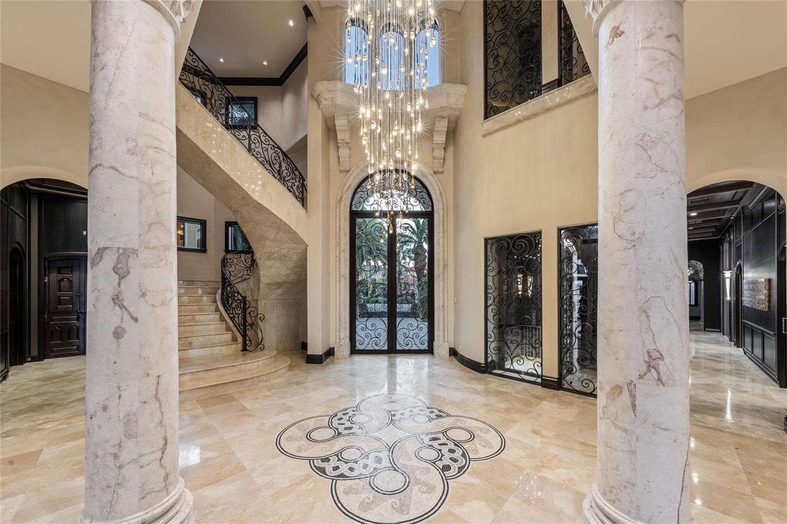 1 Isla Bahia Dr