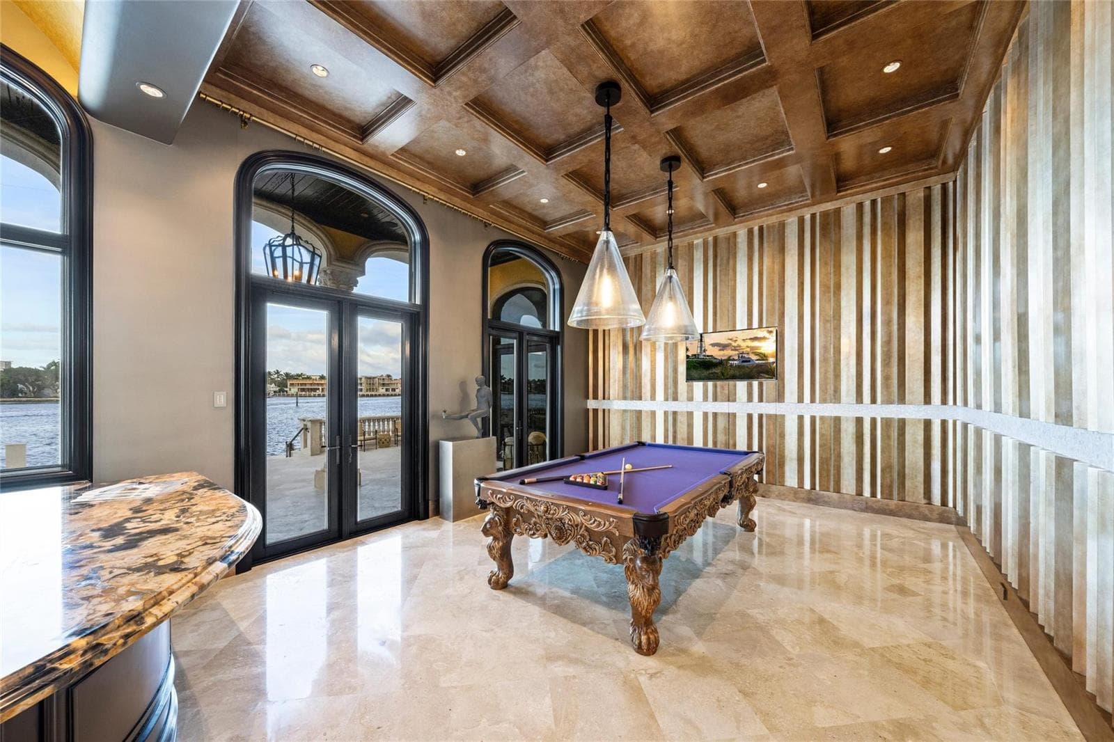 1 Isla Bahia Dr