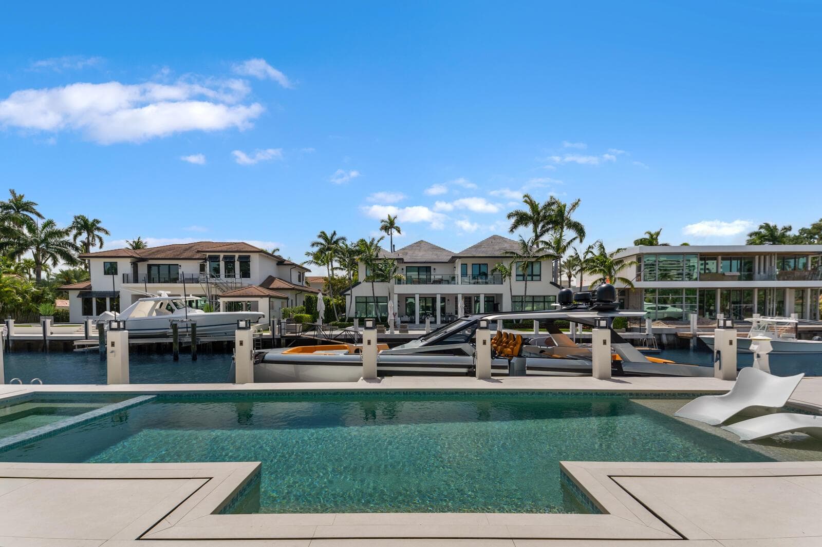 441 Isle of Palms Dr