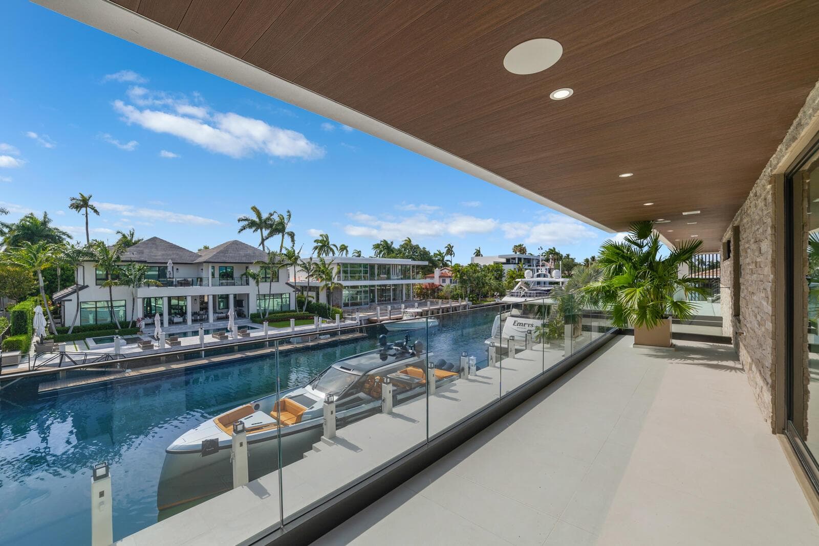441 Isle of Palms Dr