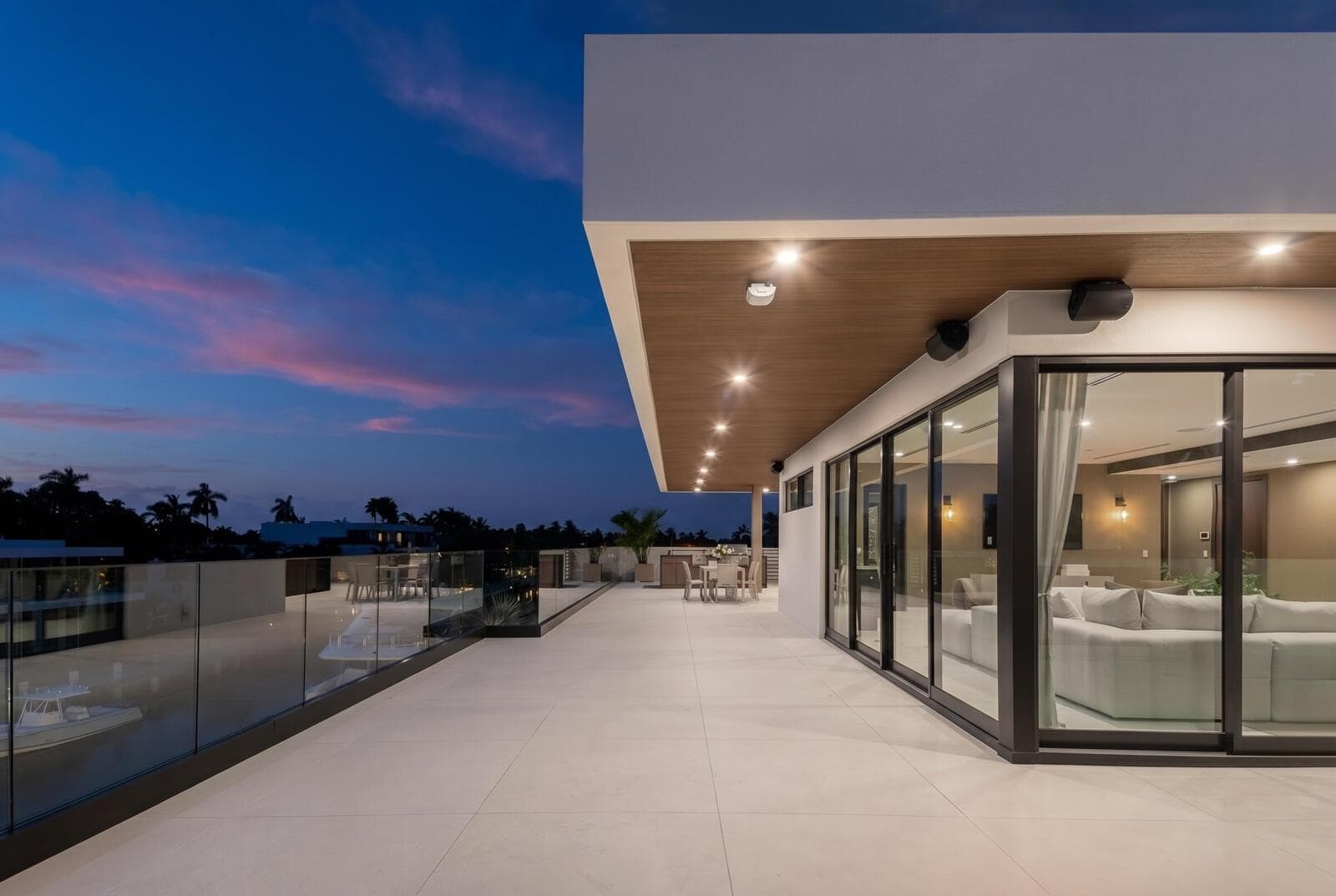 441 Isle of Palms Dr