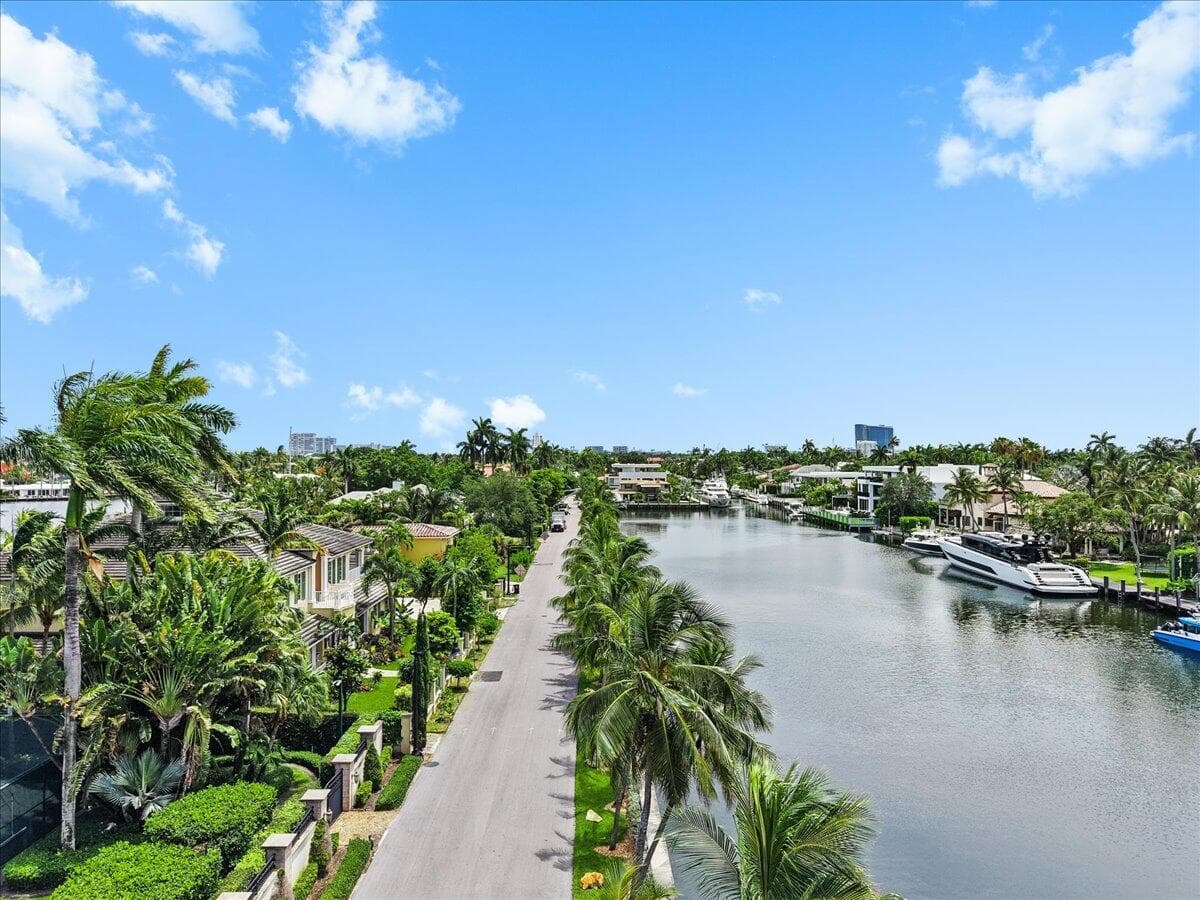 441 Isle of Palms Dr