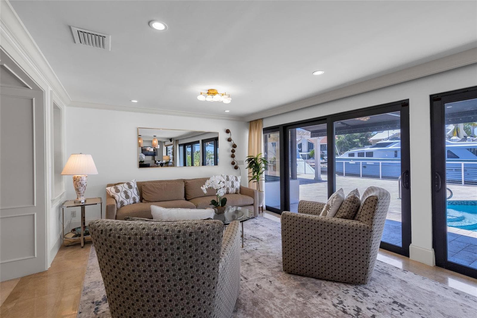 633 4th Key Dr