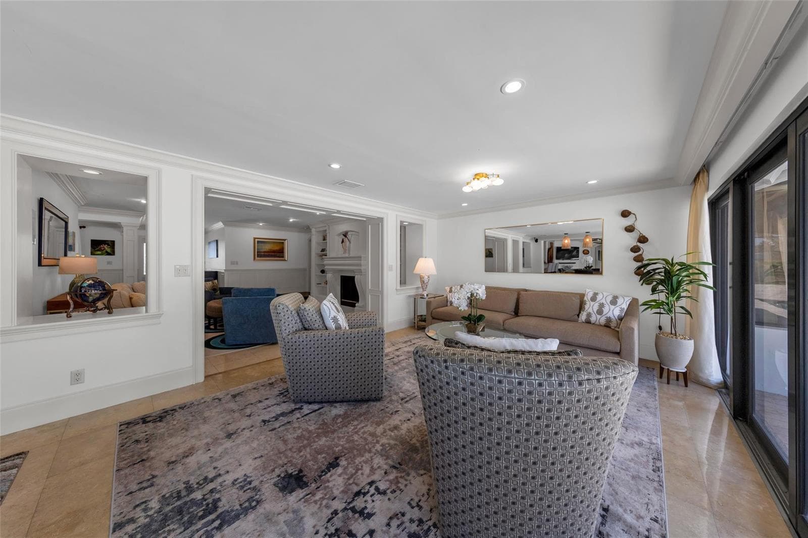 633 4th Key Dr