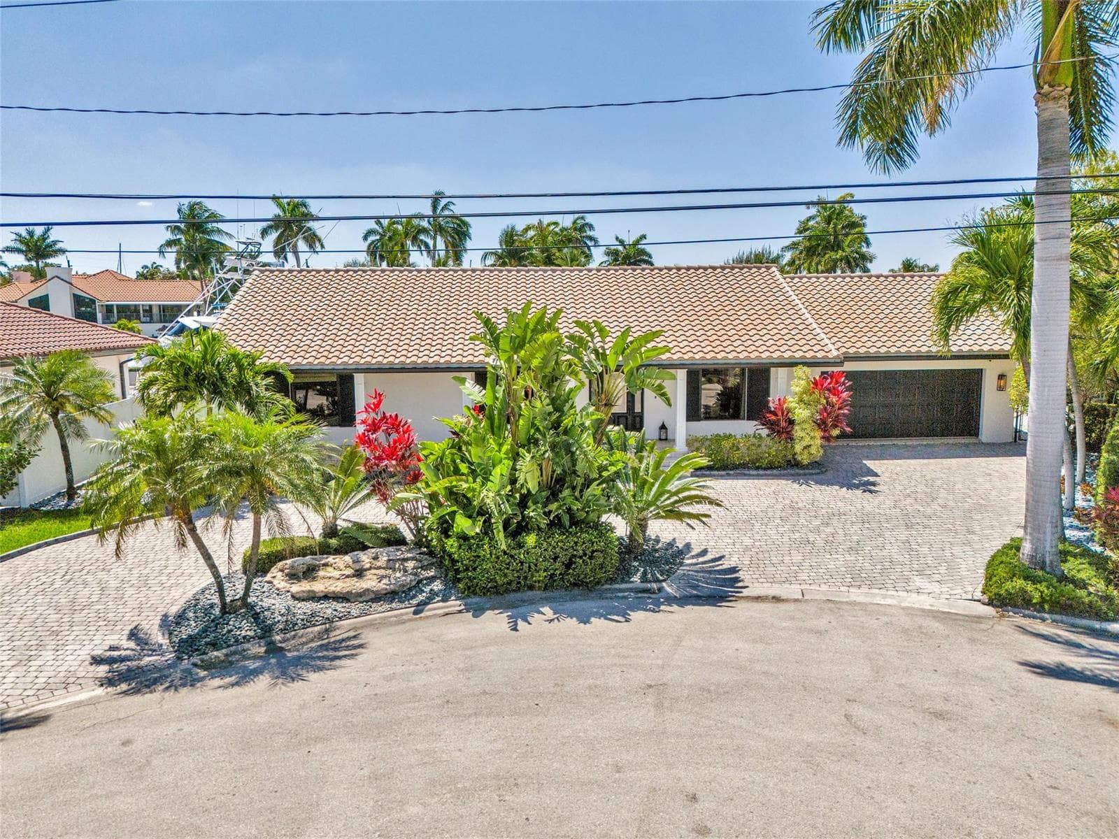 633 4th Key Dr