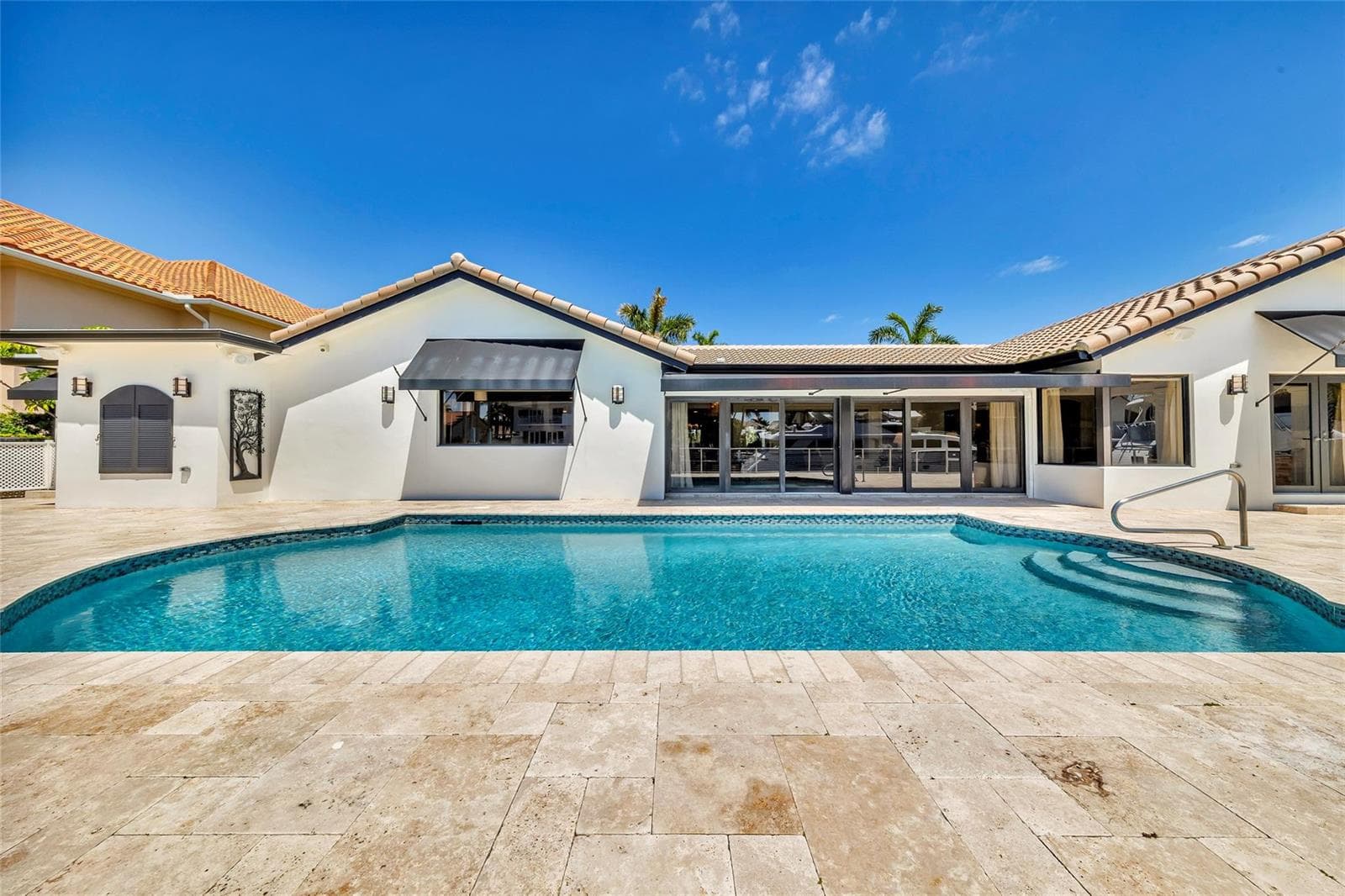 633 4th Key Dr