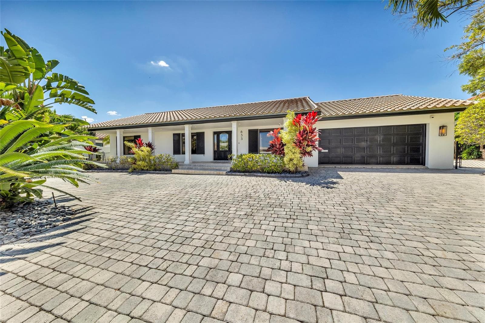 633 4th Key Dr