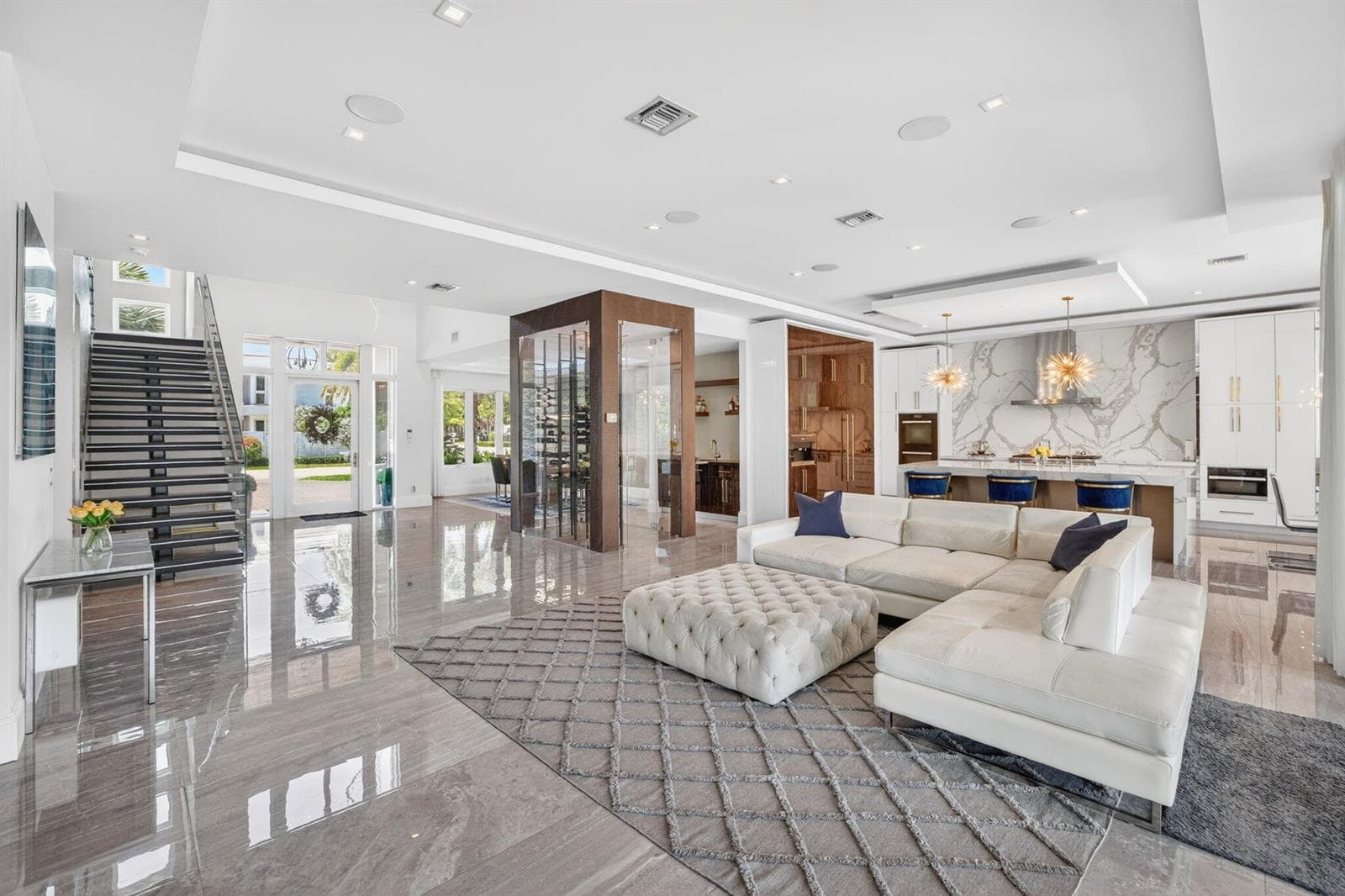 39 Pelican Dr