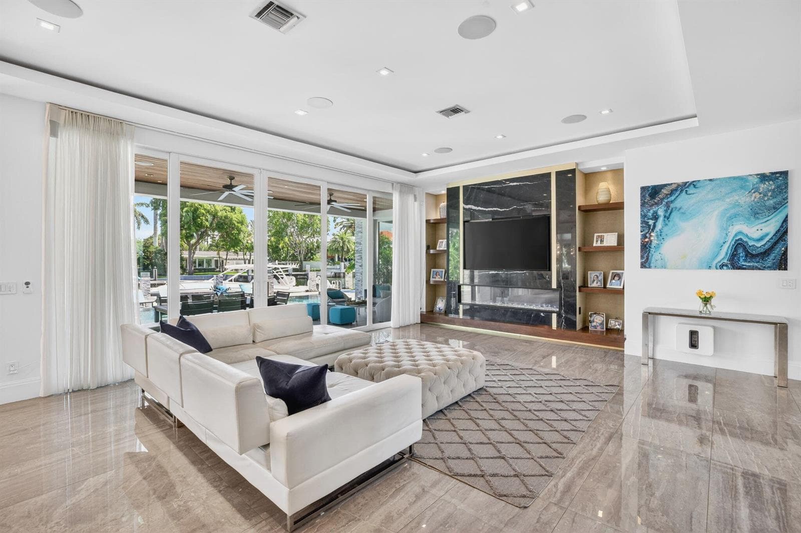 39 Pelican Dr