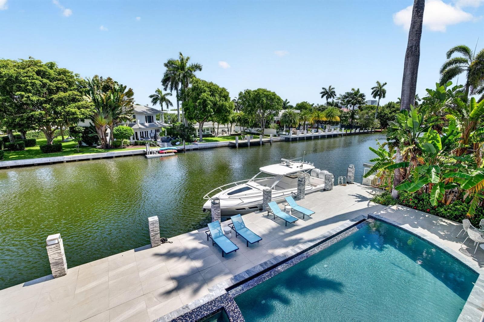 39 Pelican Dr