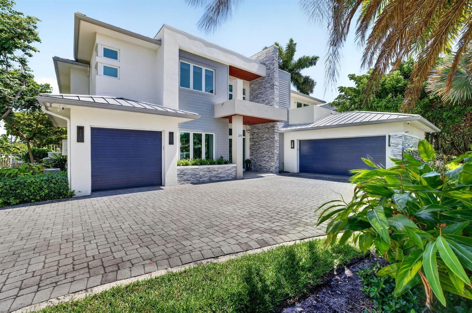 39 Pelican Dr
