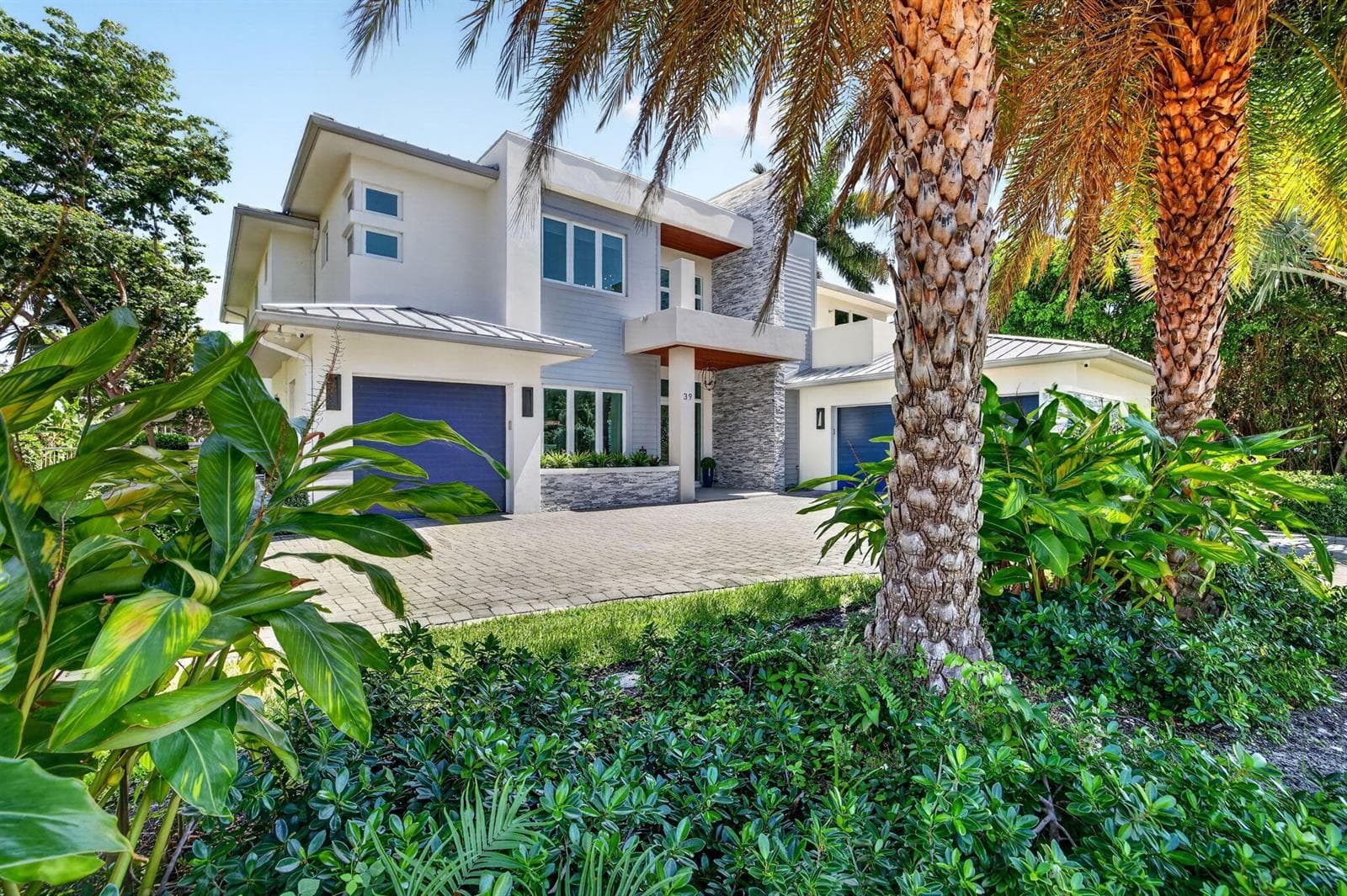 39 Pelican Dr