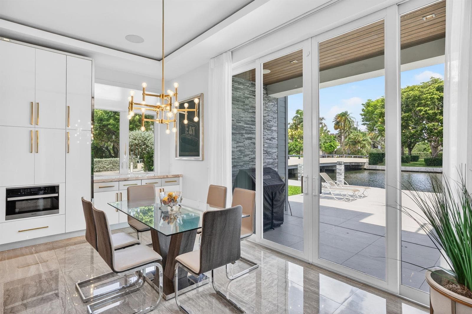 39 Pelican Dr