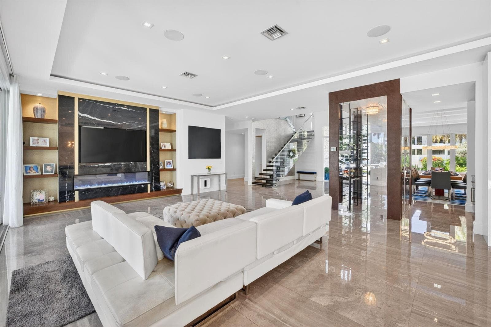 39 Pelican Dr