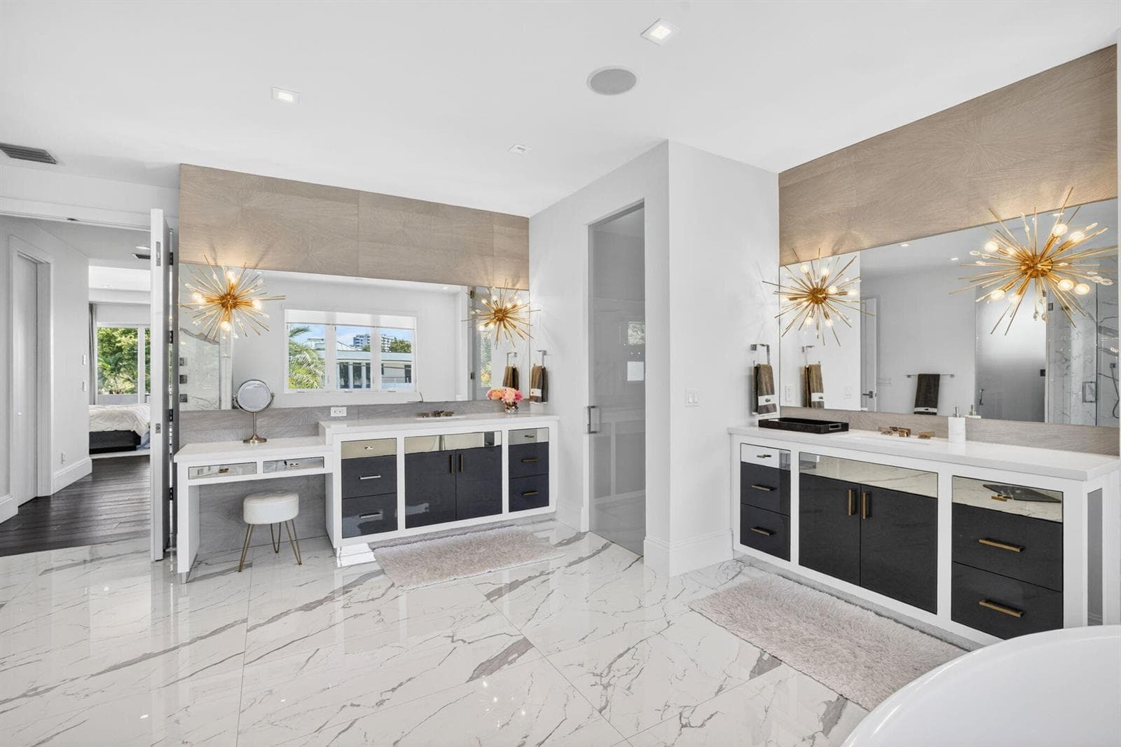 39 Pelican Dr