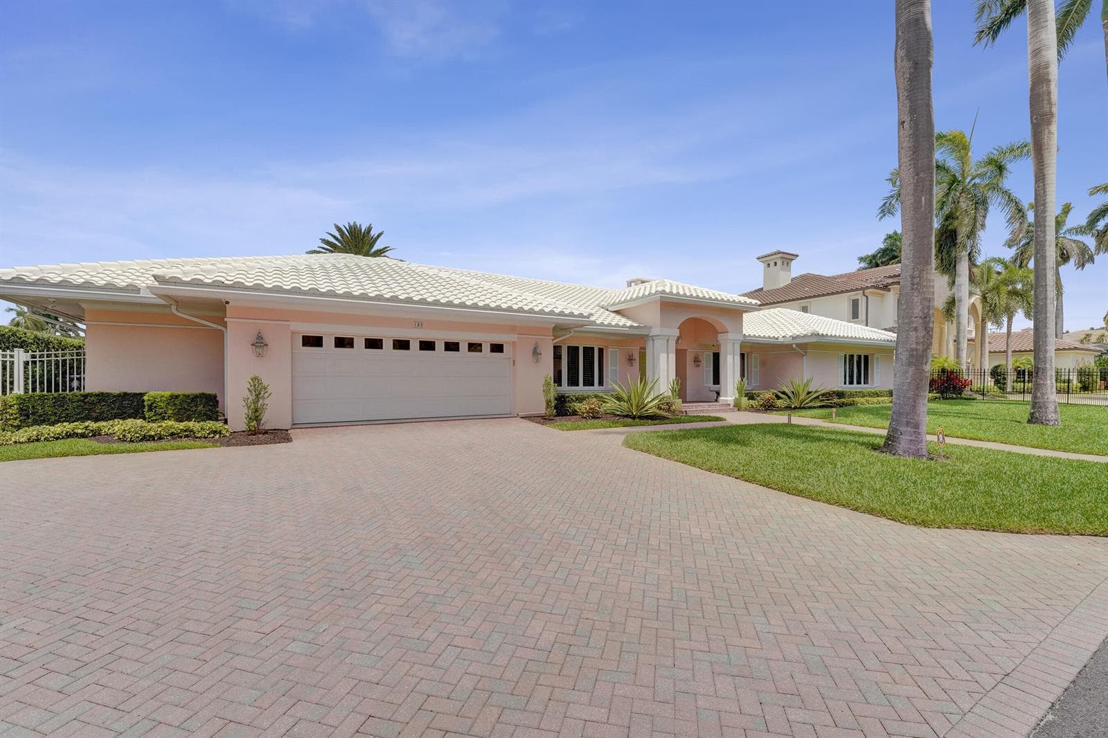 163 Nurmi Dr