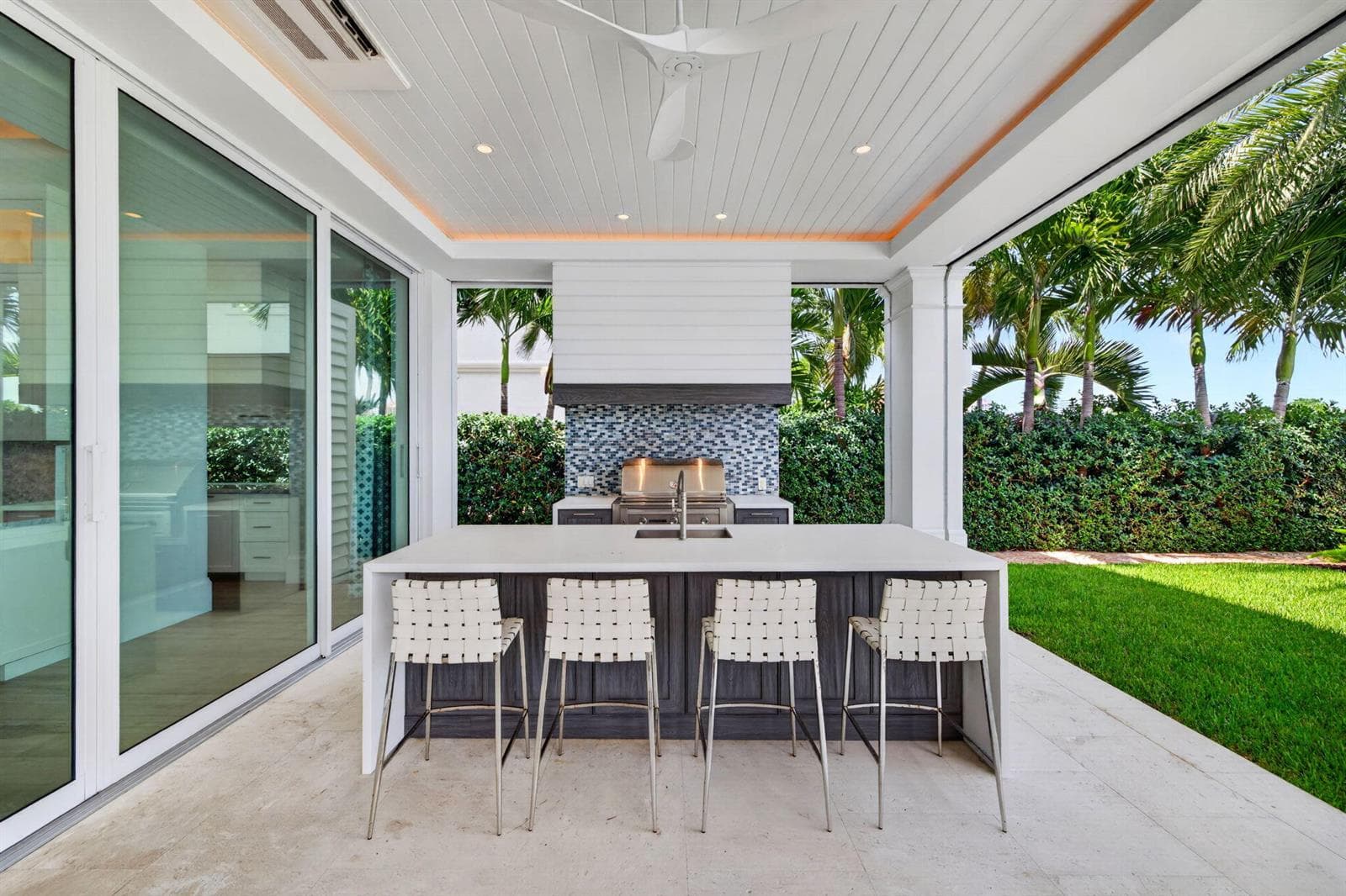 1900 Intracoastal Dr