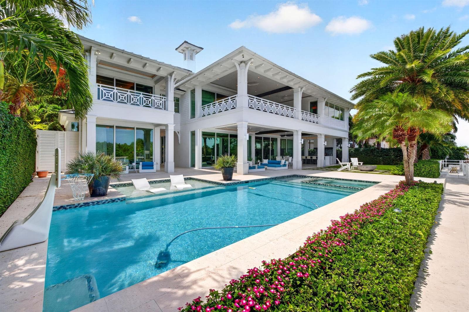 1900 Intracoastal Dr