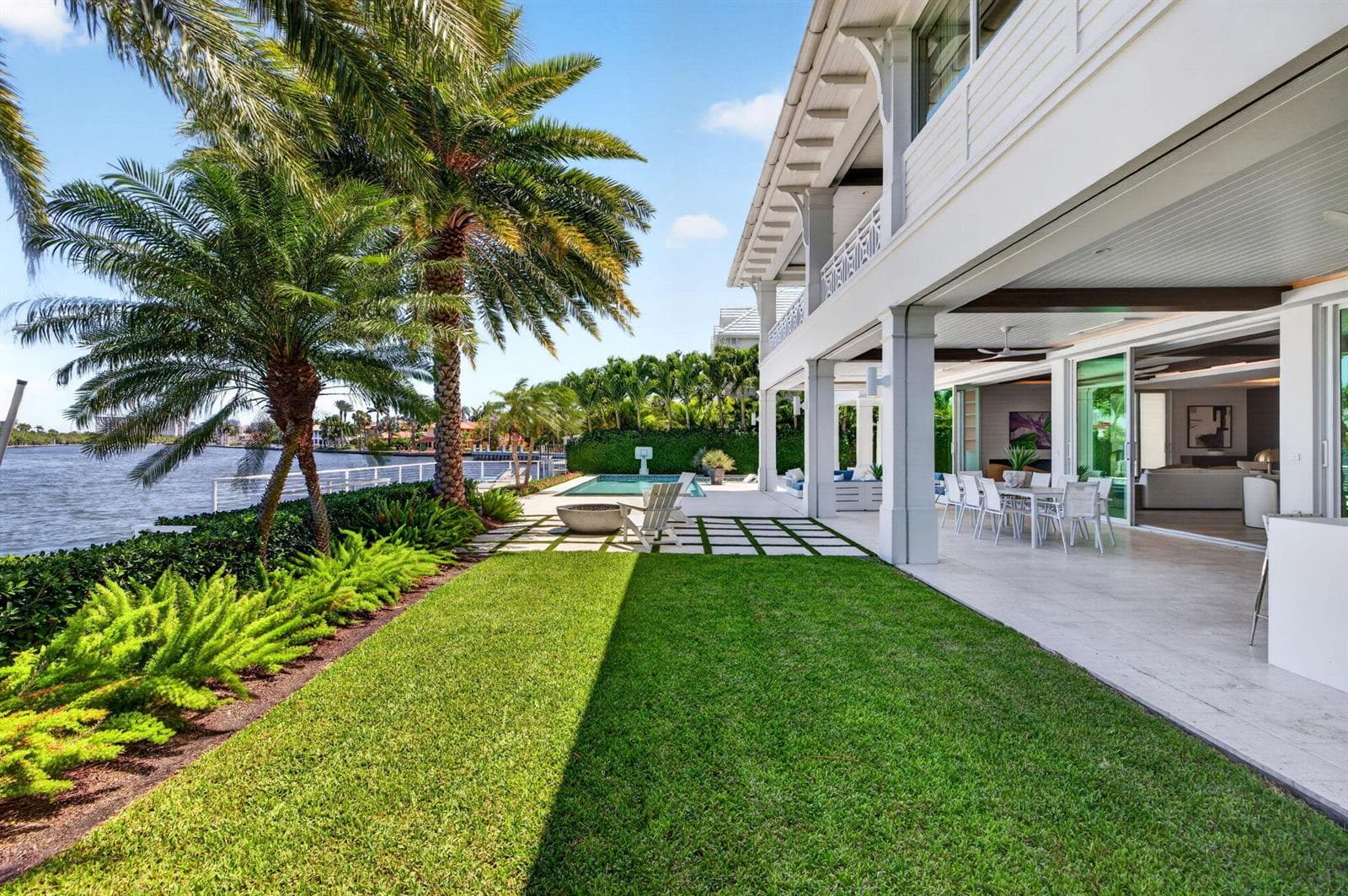 1900 Intracoastal Dr