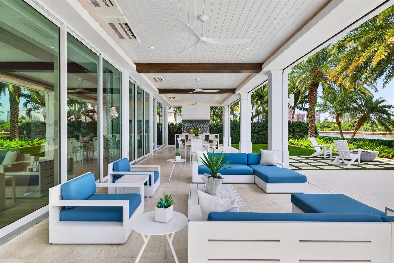1900 Intracoastal Dr
