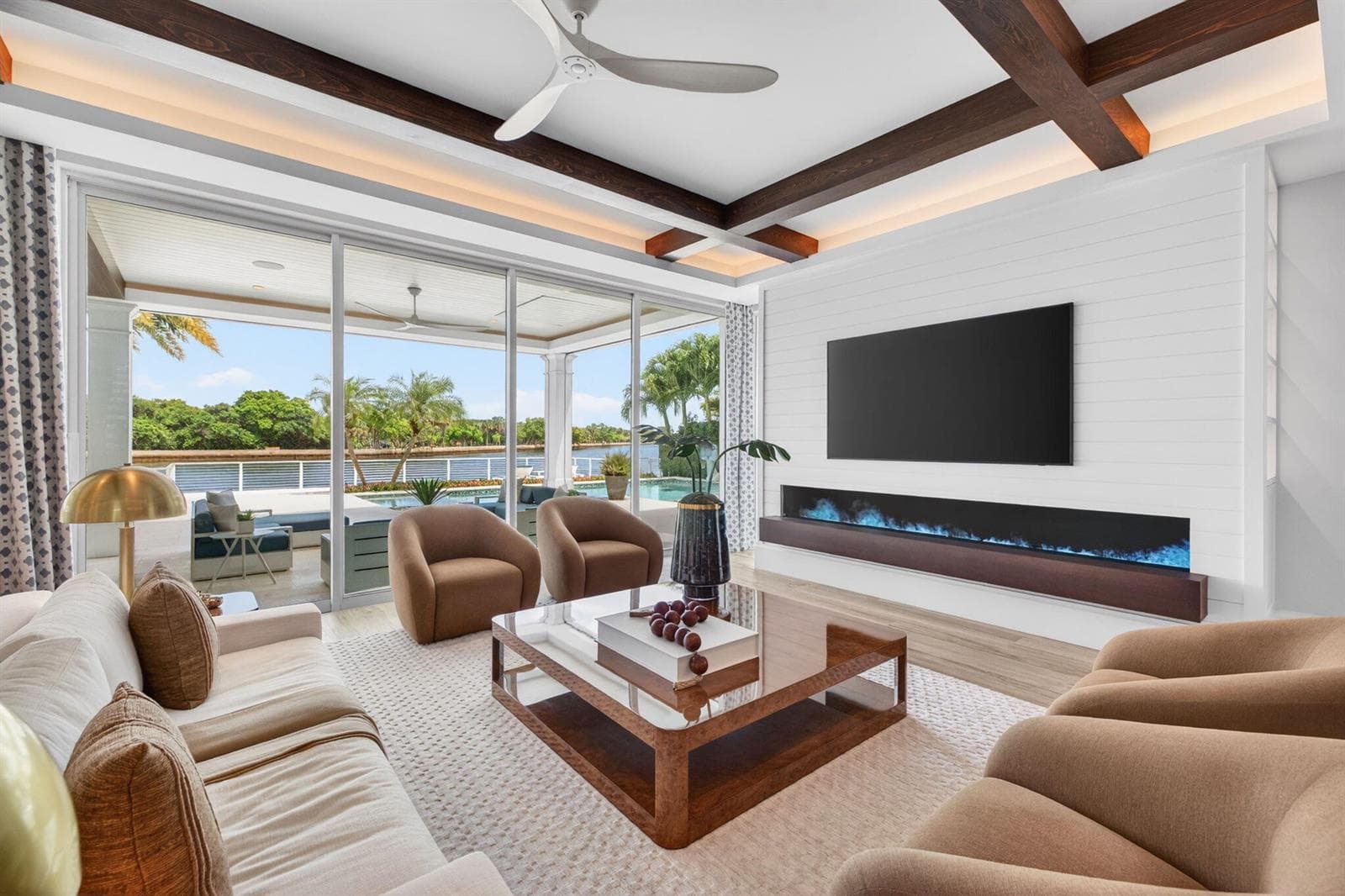 1900 Intracoastal Dr