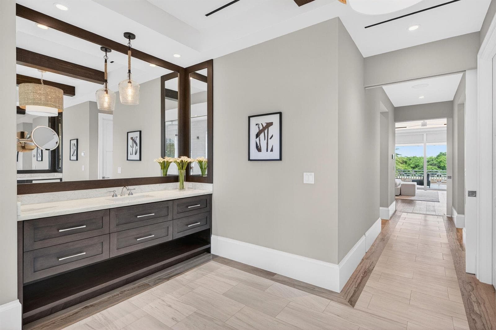 1900 Intracoastal Dr