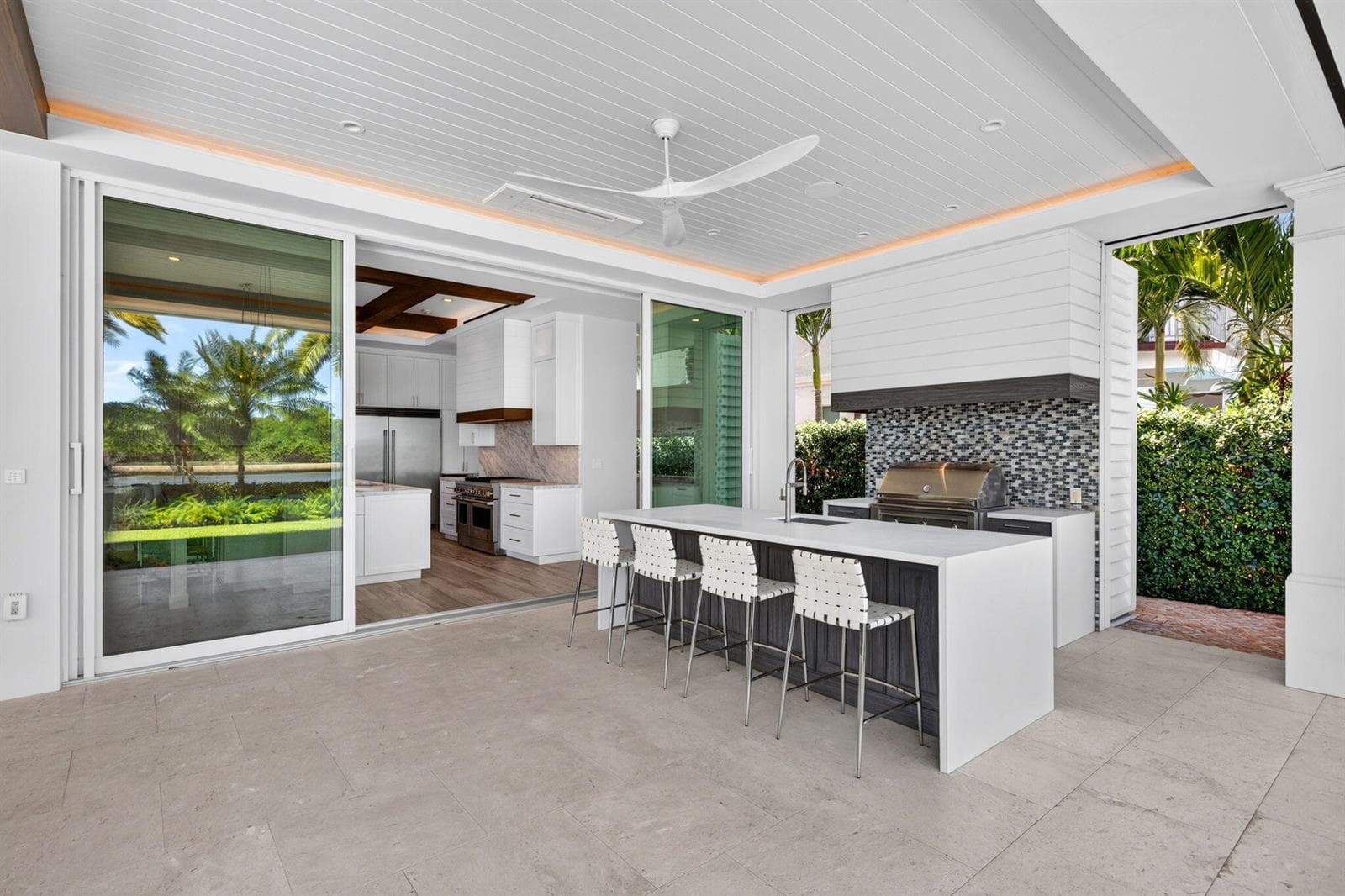 1900 Intracoastal Dr